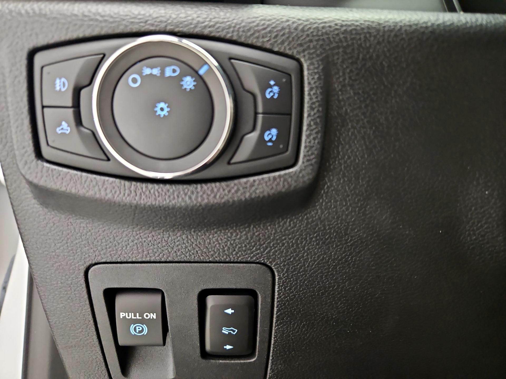 Thumbnail: 2020 Ford F-150 - 13