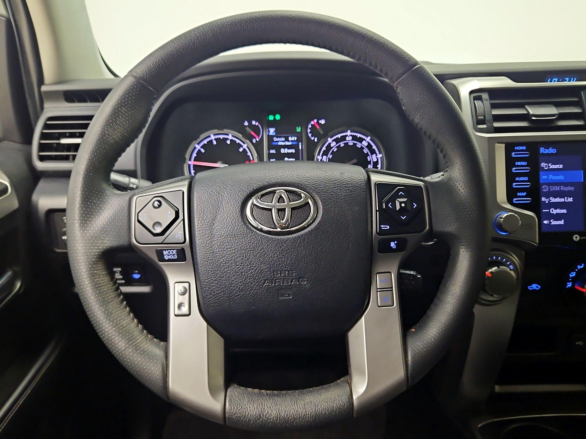 Thumbnail: 2022 Toyota 4Runner - 10