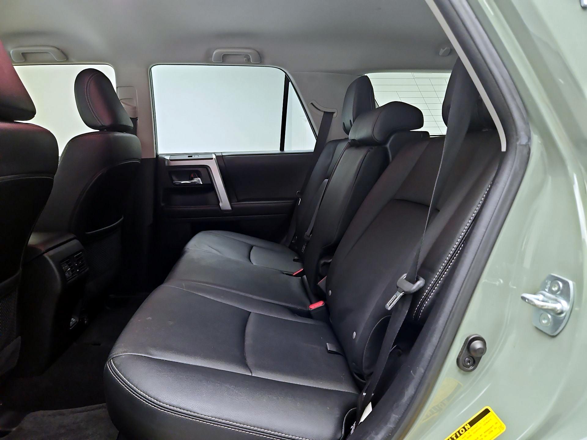 Thumbnail: 2022 Toyota 4Runner - 19