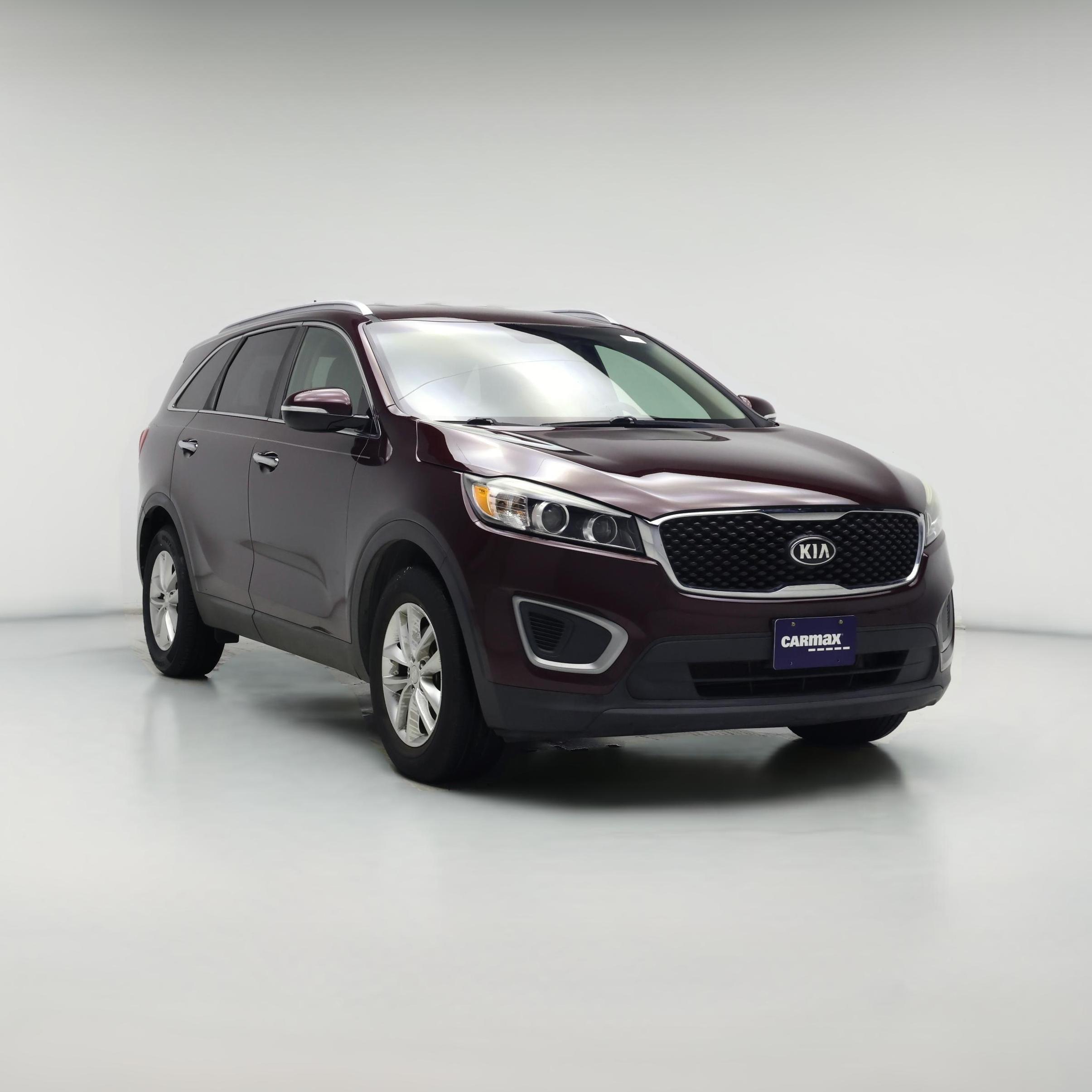 Thumbnail: 2016 Kia Sorento - 1