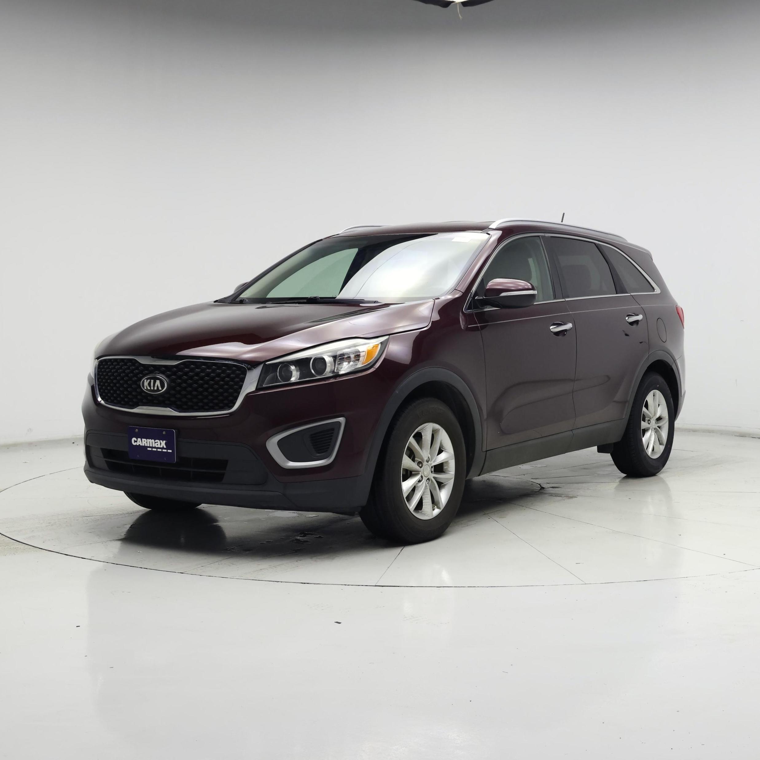 Thumbnail: 2016 Kia Sorento - 4