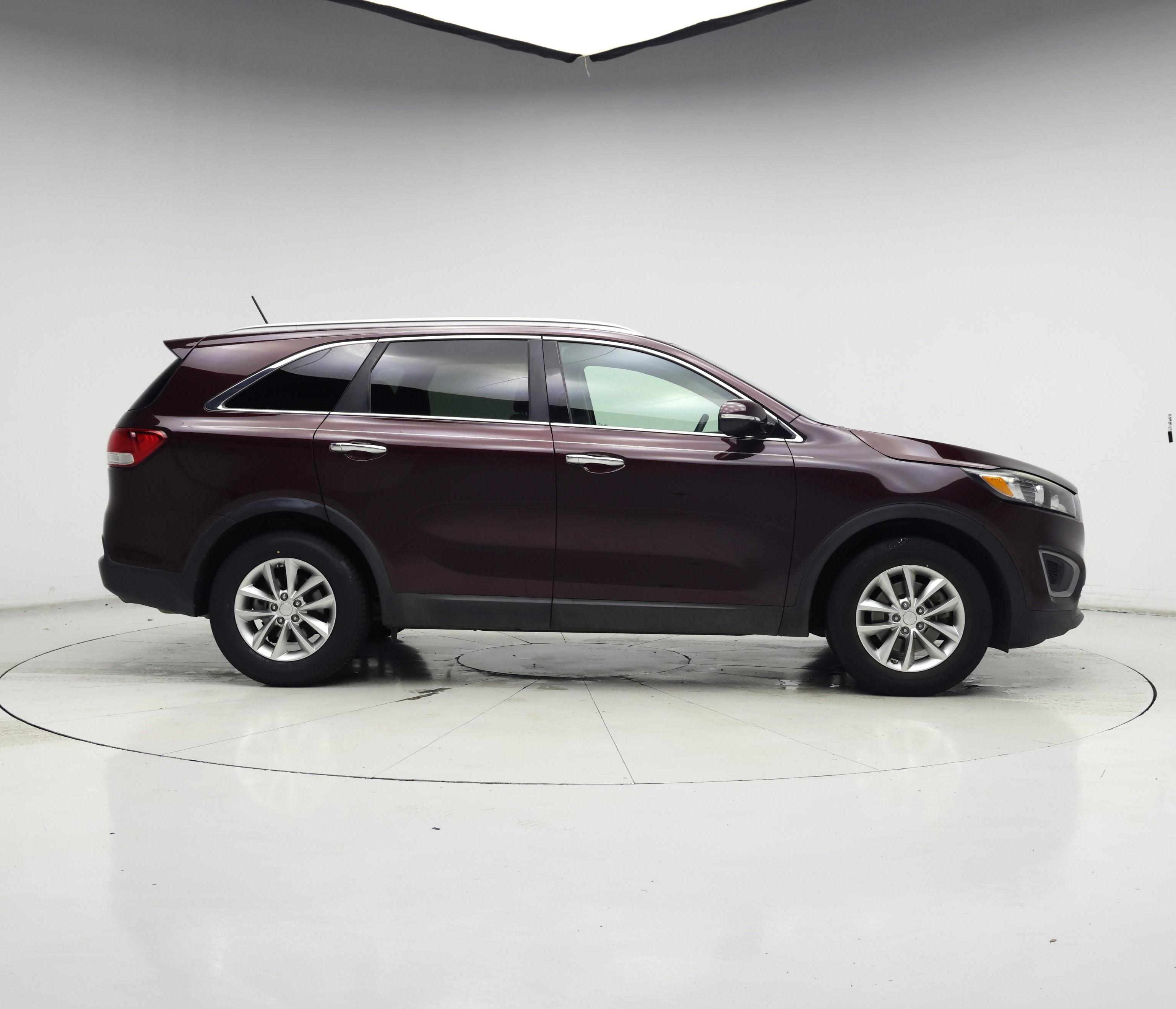 Thumbnail: 2016 Kia Sorento - 7