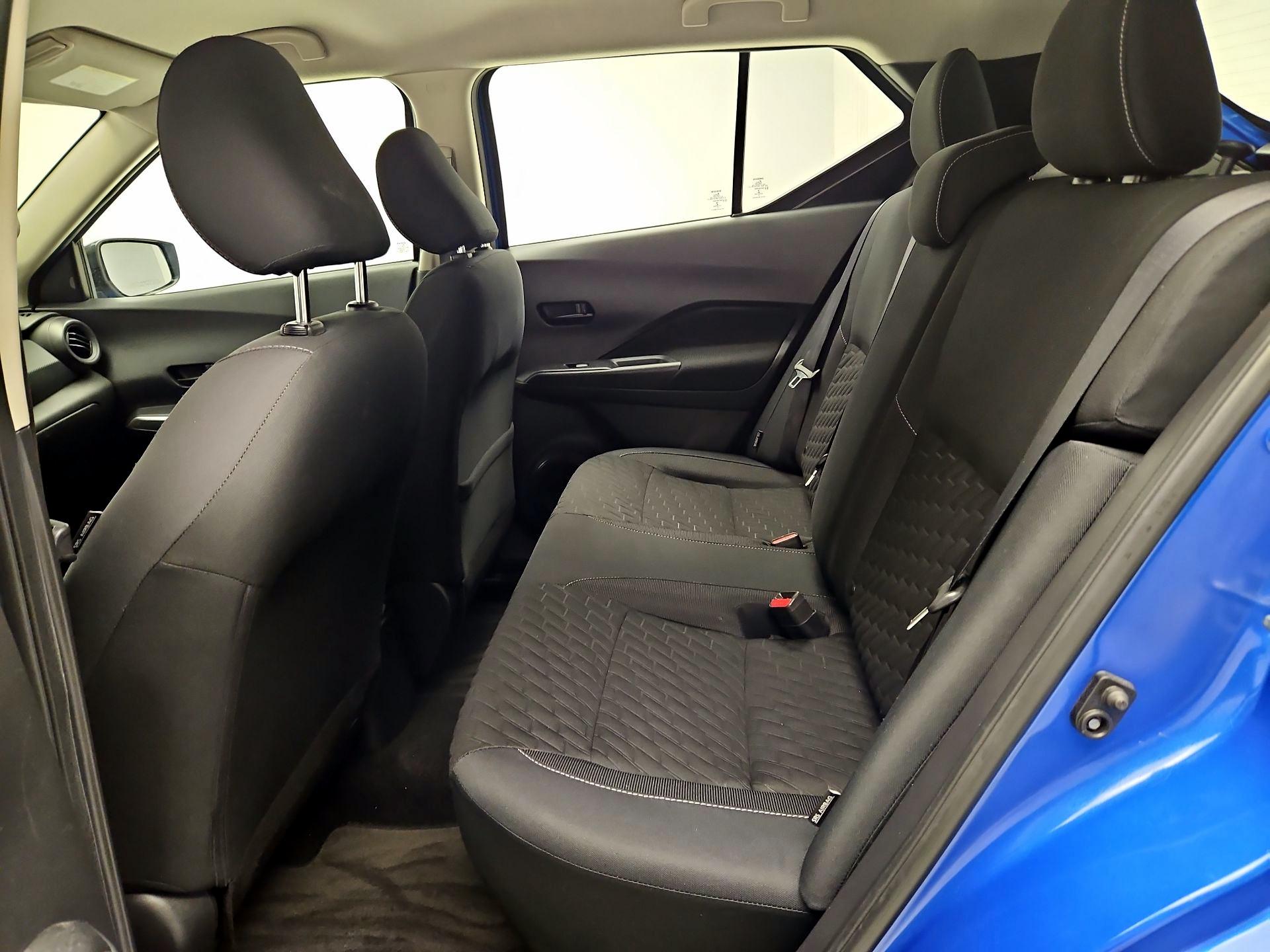 Thumbnail: 2021 Nissan Kicks - 17