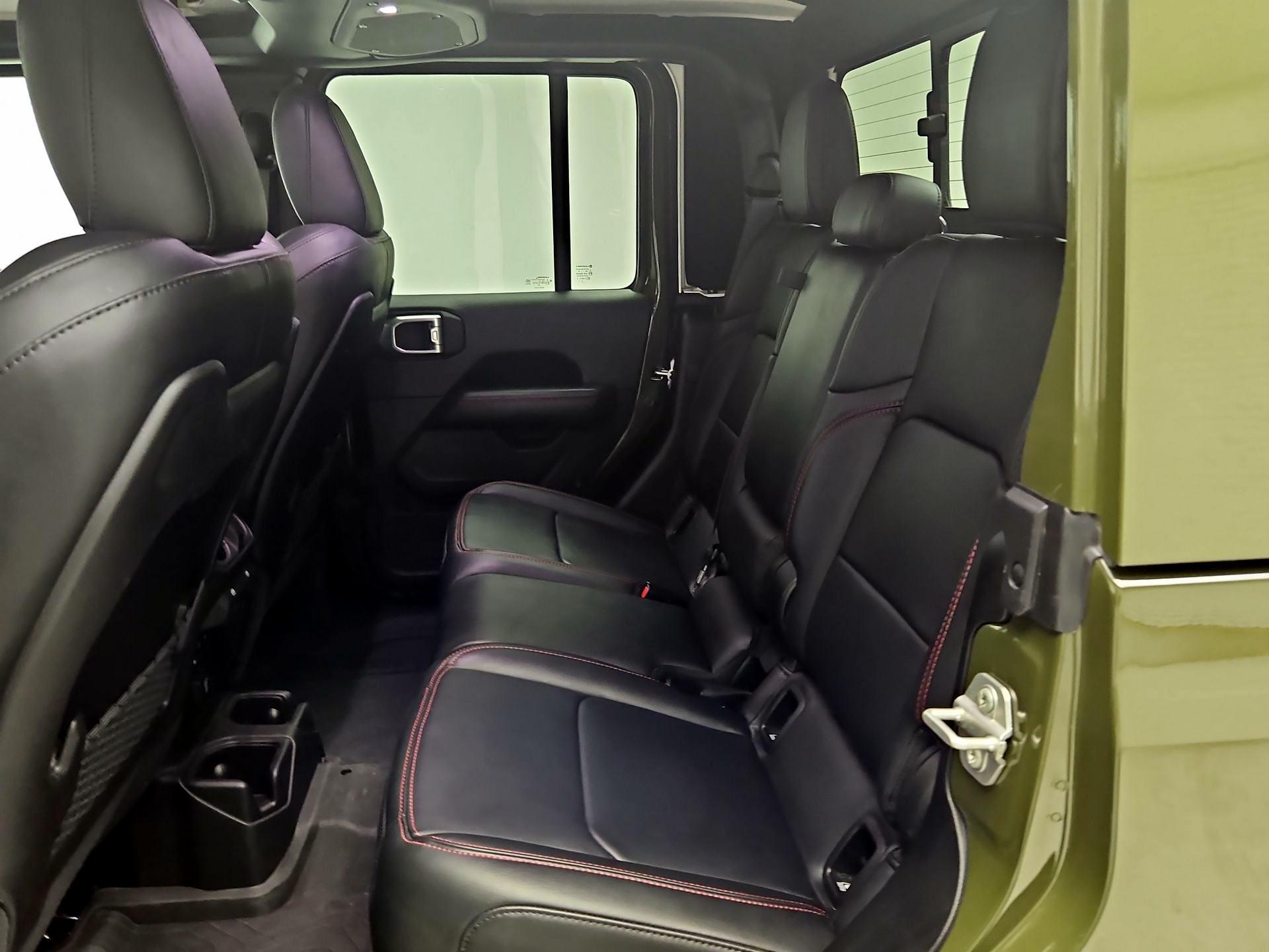 Thumbnail: 2024 Jeep Gladiator - 20