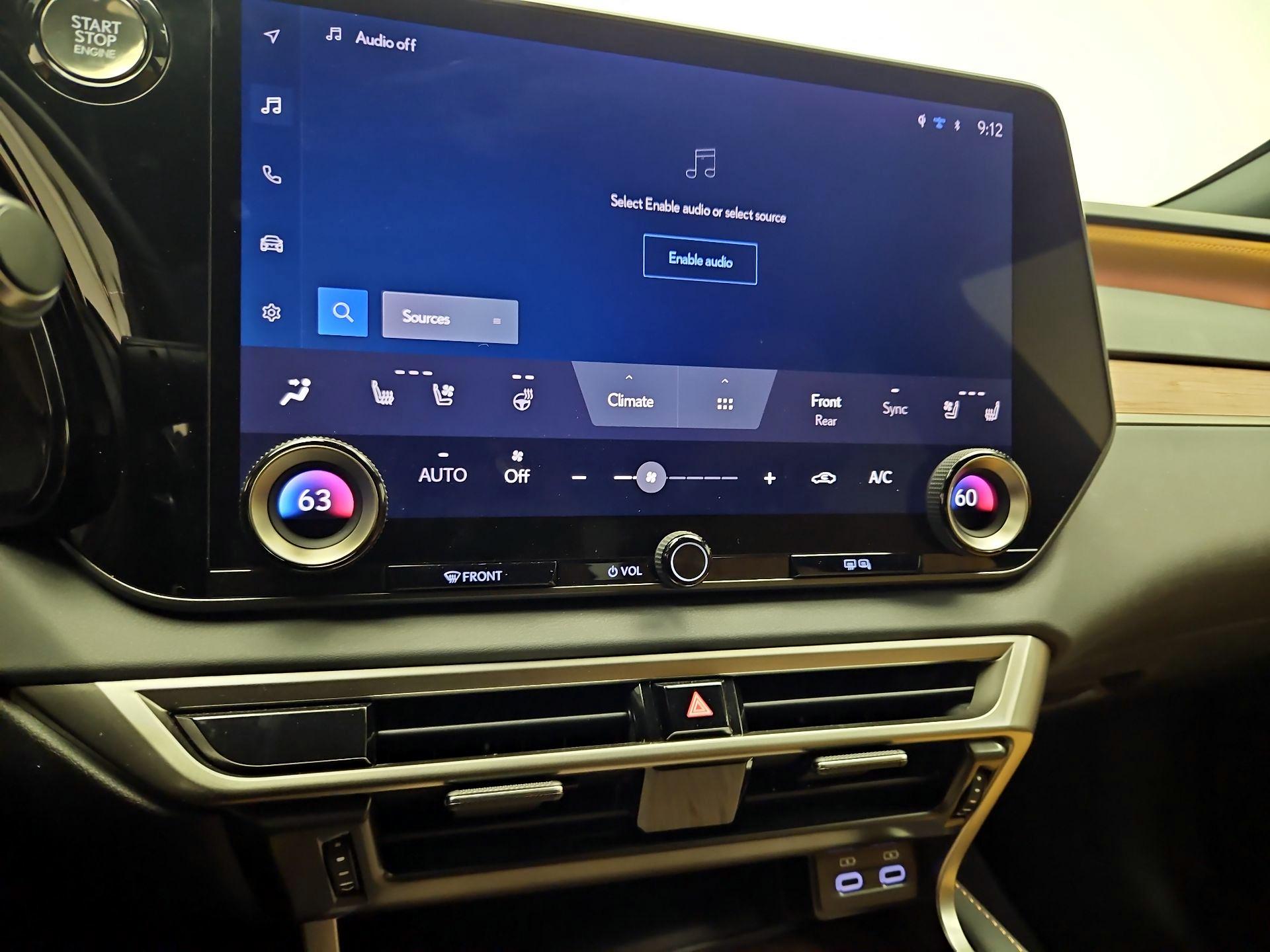 Thumbnail: 2024 Lexus RX - 15