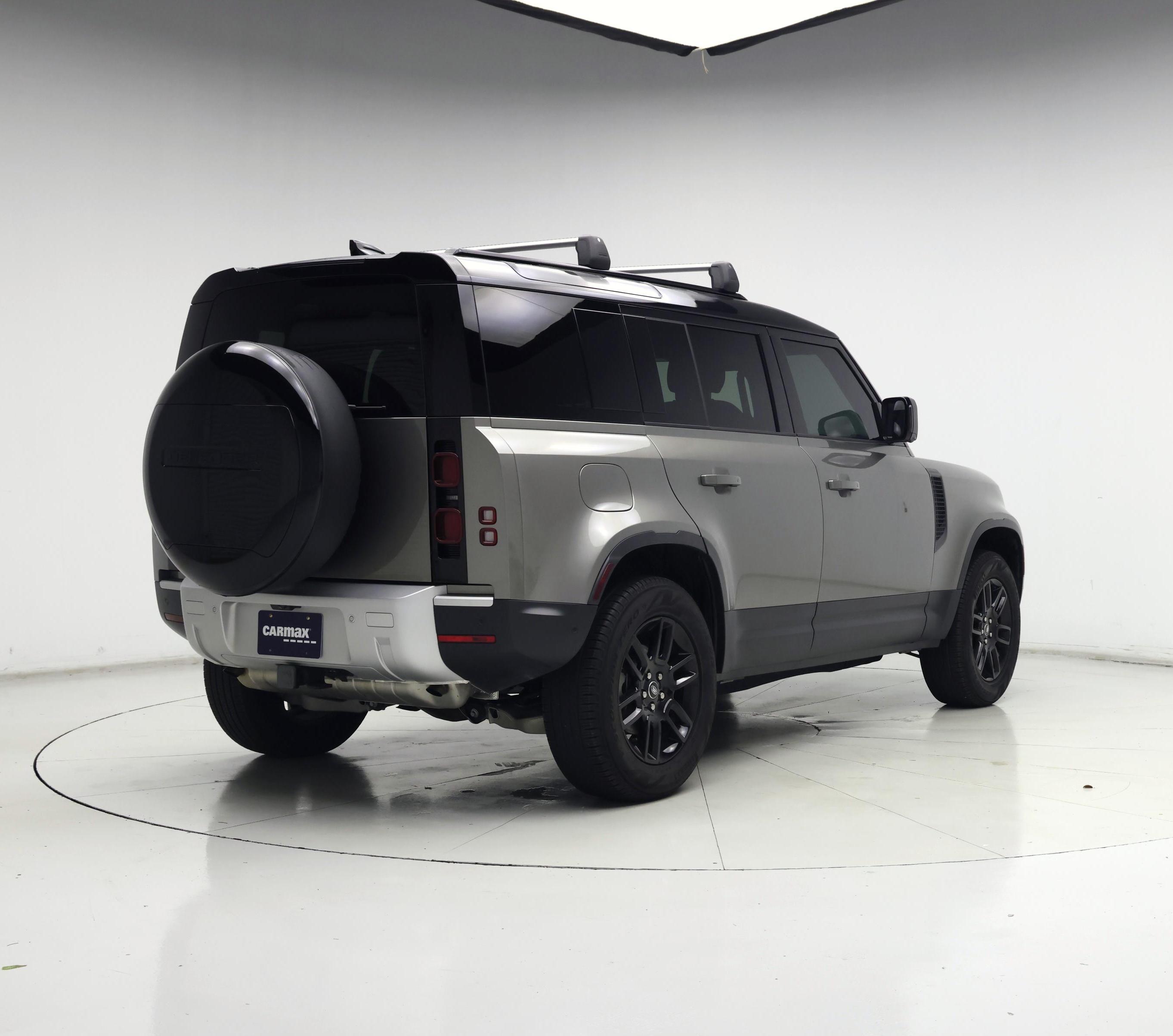 Thumbnail: 2025 Land Rover Defender - 8