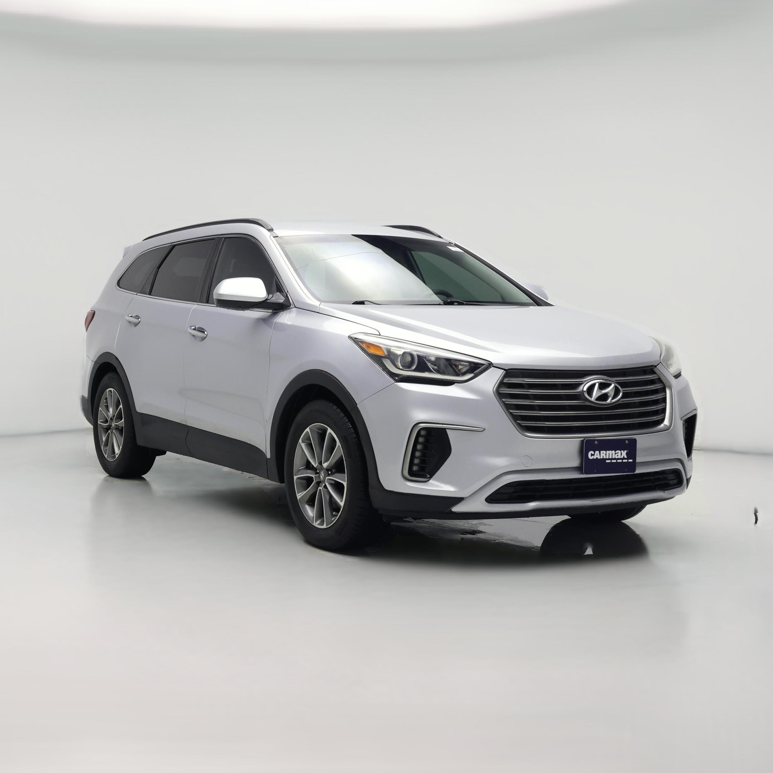 Thumbnail: 2017 Hyundai Santa Fe - 1