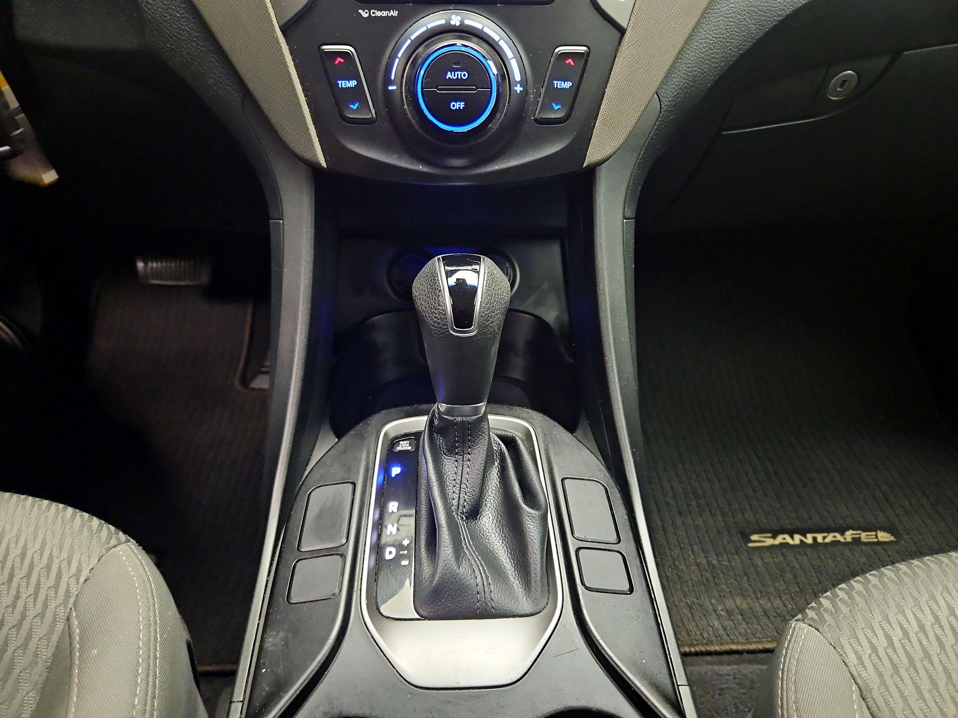 Thumbnail: 2017 Hyundai Santa Fe - 16