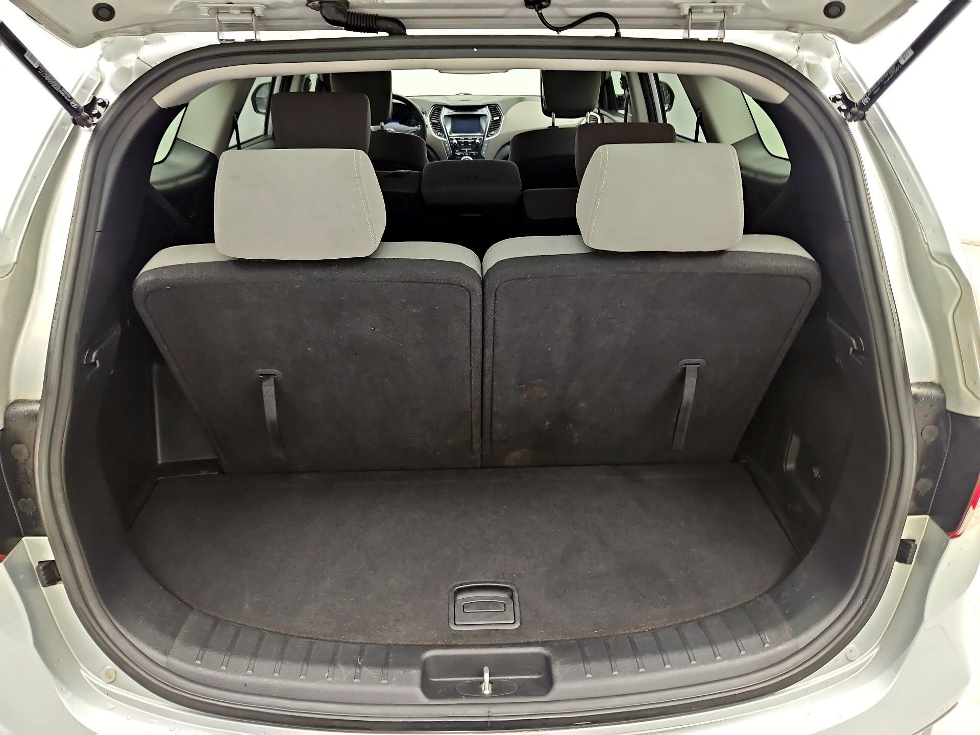 Thumbnail: 2017 Hyundai Santa Fe - 18