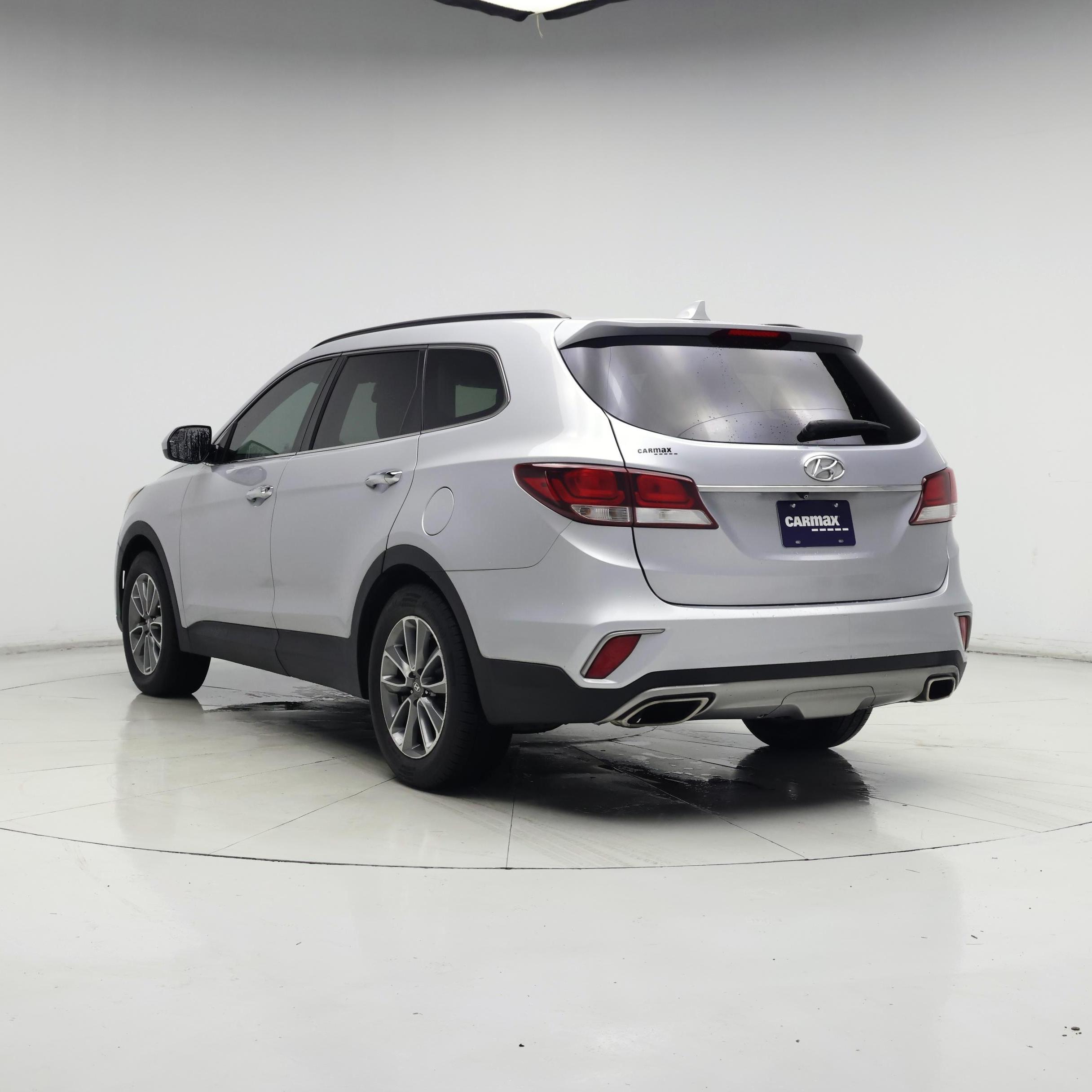 Thumbnail: 2017 Hyundai Santa Fe - 2