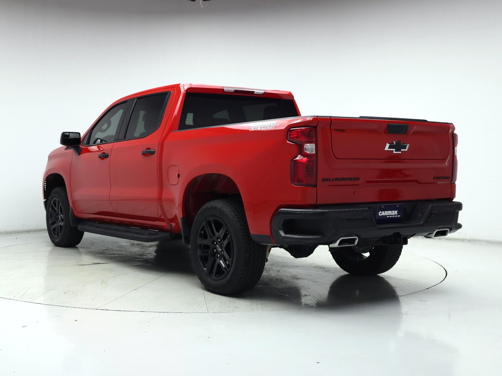 2025 Chevrolet Silverado 1500 - Image 3