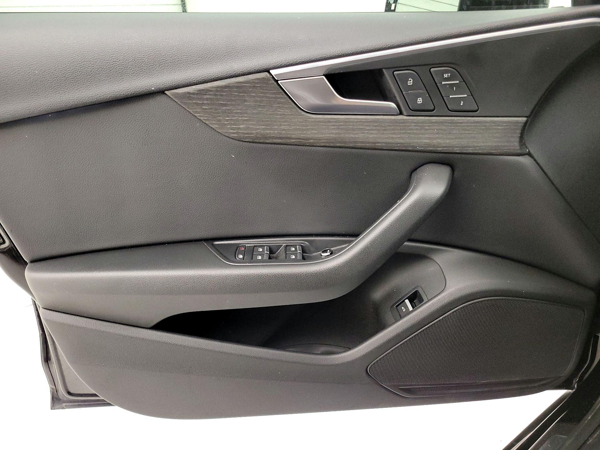 Thumbnail: 2019 Audi A4 - 12