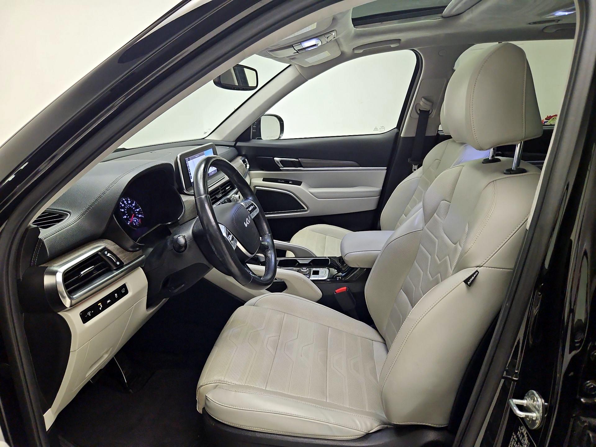 Thumbnail: 2022 Kia Telluride - 11