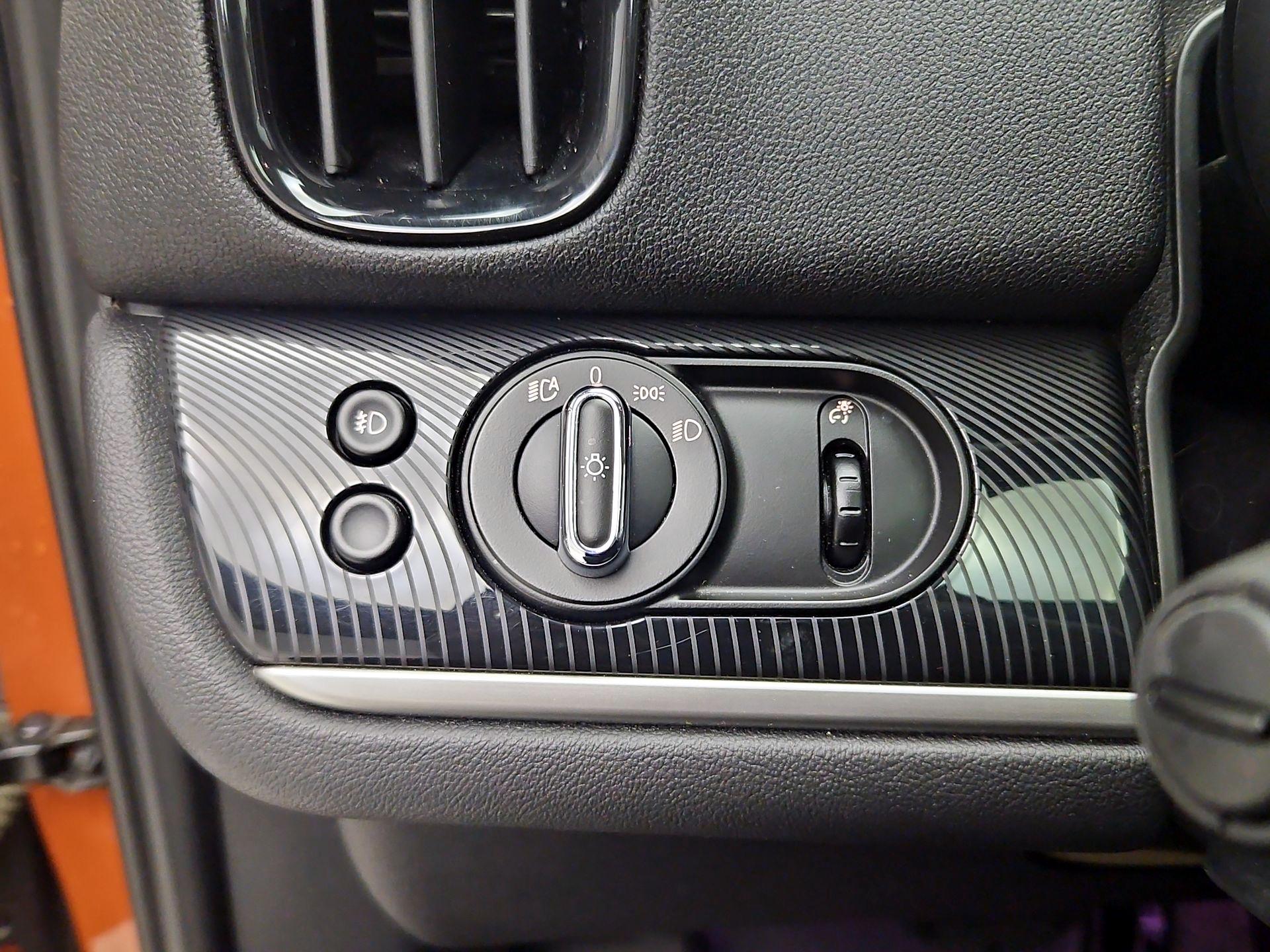 Thumbnail: 2020 MINI Cooper Countryman - 13