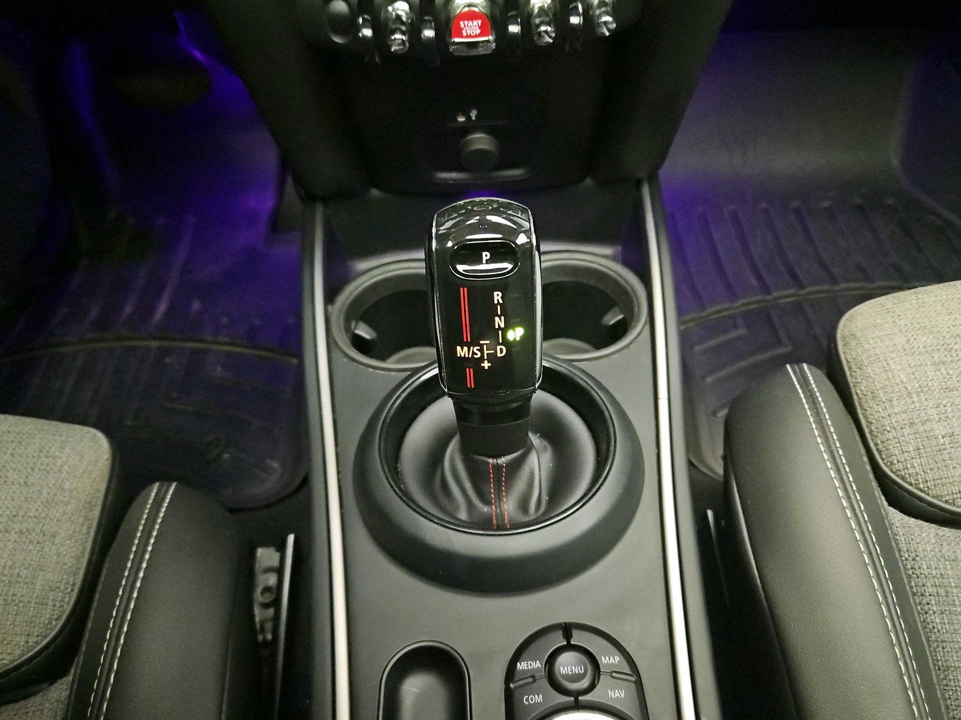 Thumbnail: 2020 MINI Cooper Countryman - 18