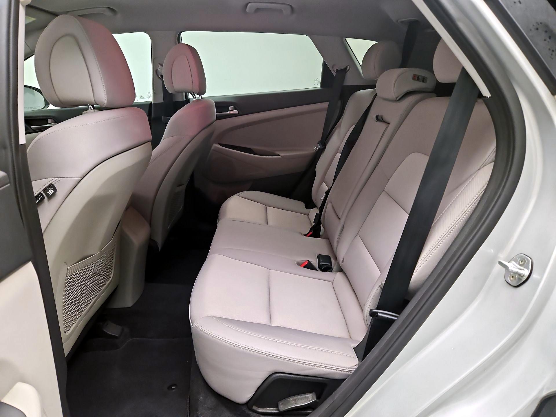 Thumbnail: 2018 Hyundai Tucson - 17