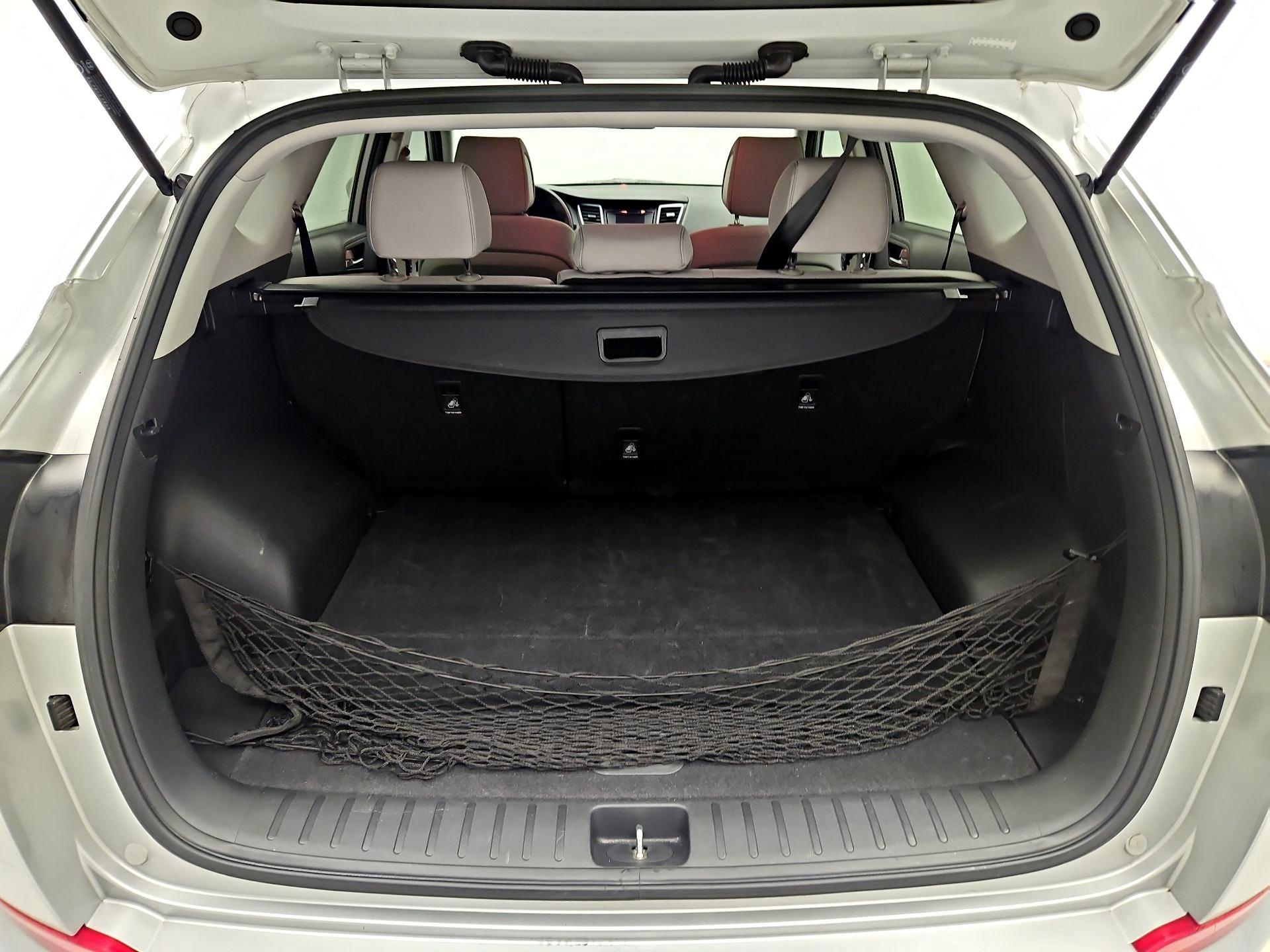 Thumbnail: 2018 Hyundai Tucson - 18