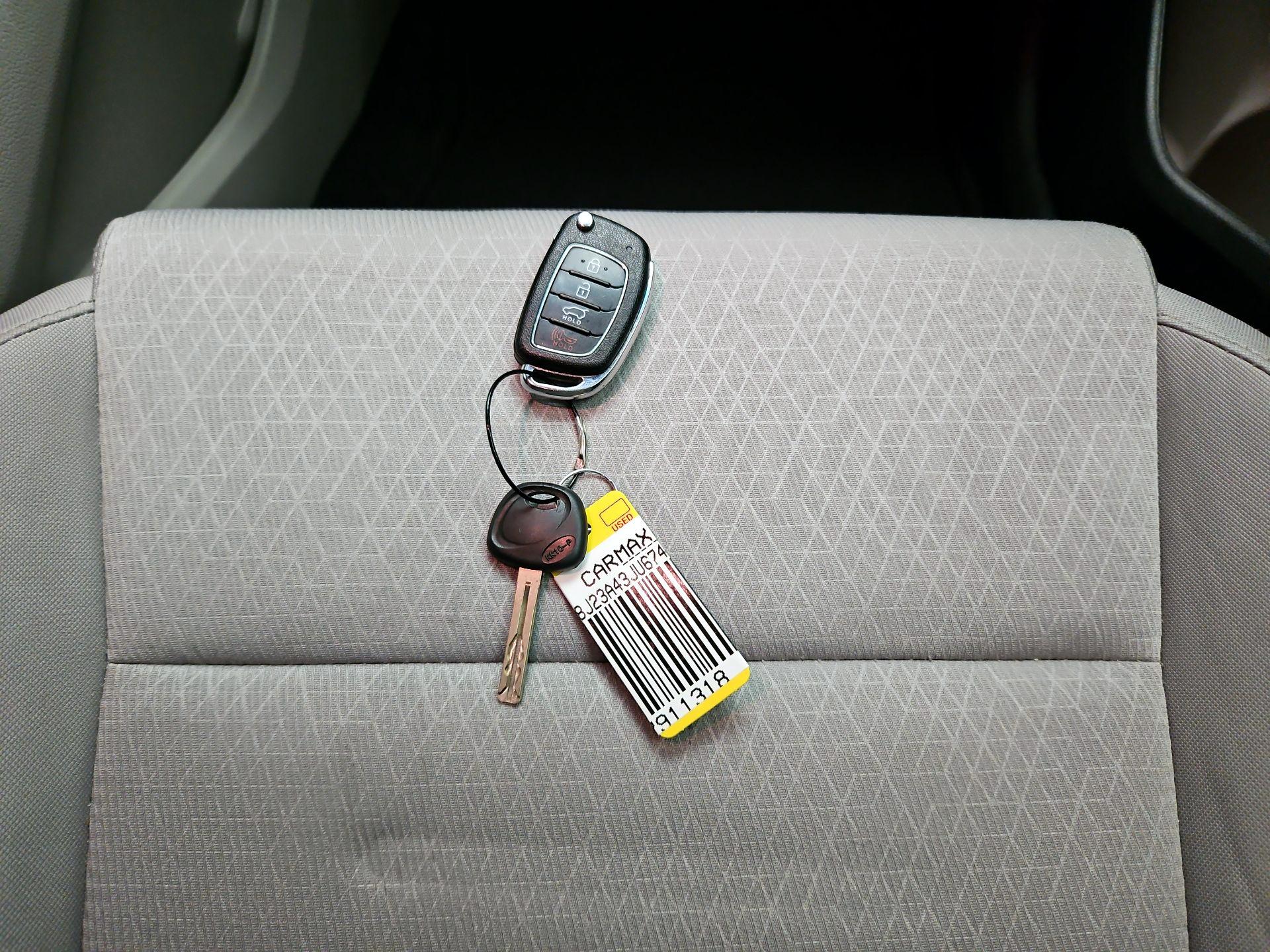 Thumbnail: 2018 Hyundai Tucson - 20