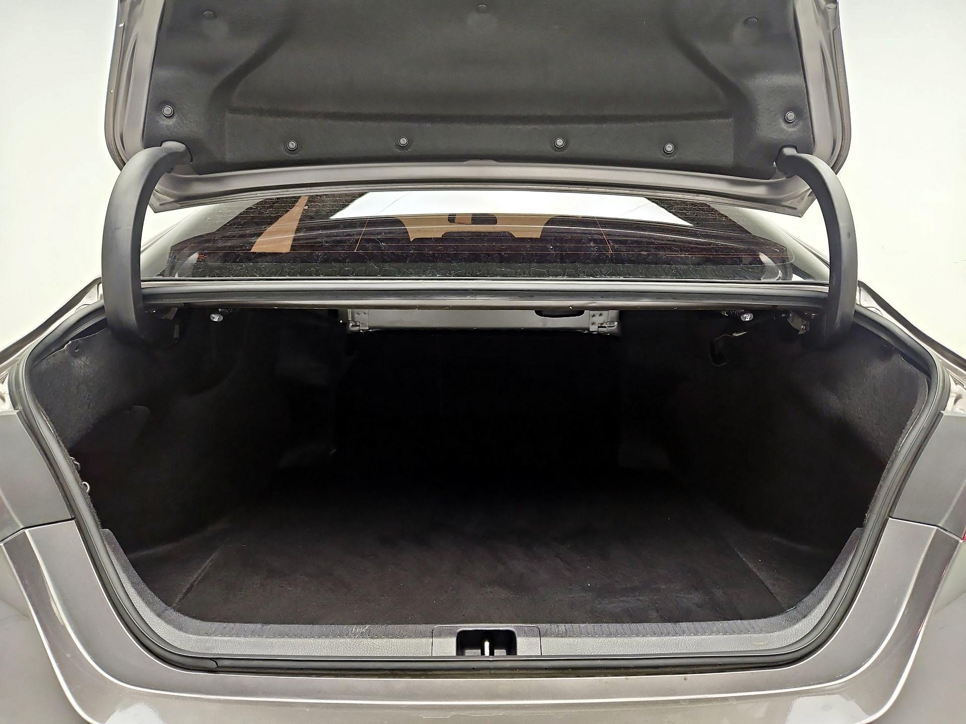 Thumbnail: 2024 Toyota Camry - 20