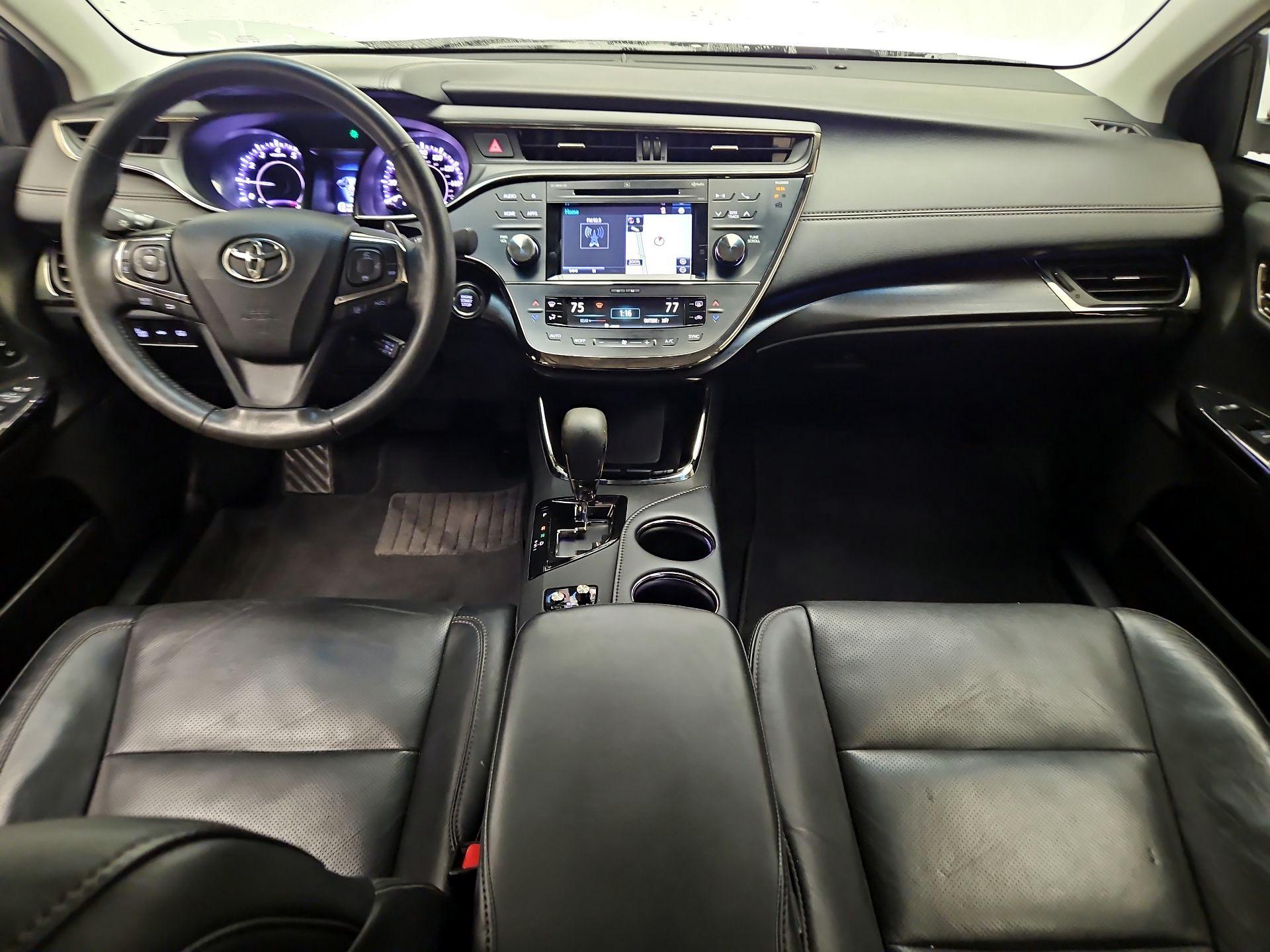 Thumbnail: 2016 Toyota Avalon - 9