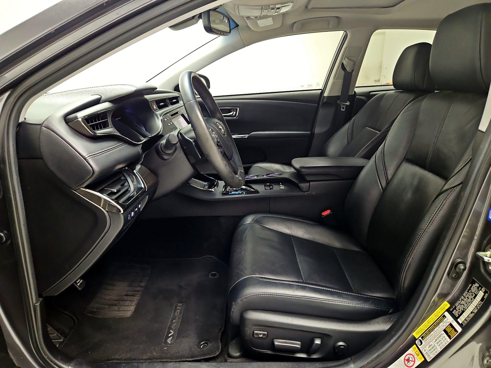 Thumbnail: 2016 Toyota Avalon - 11