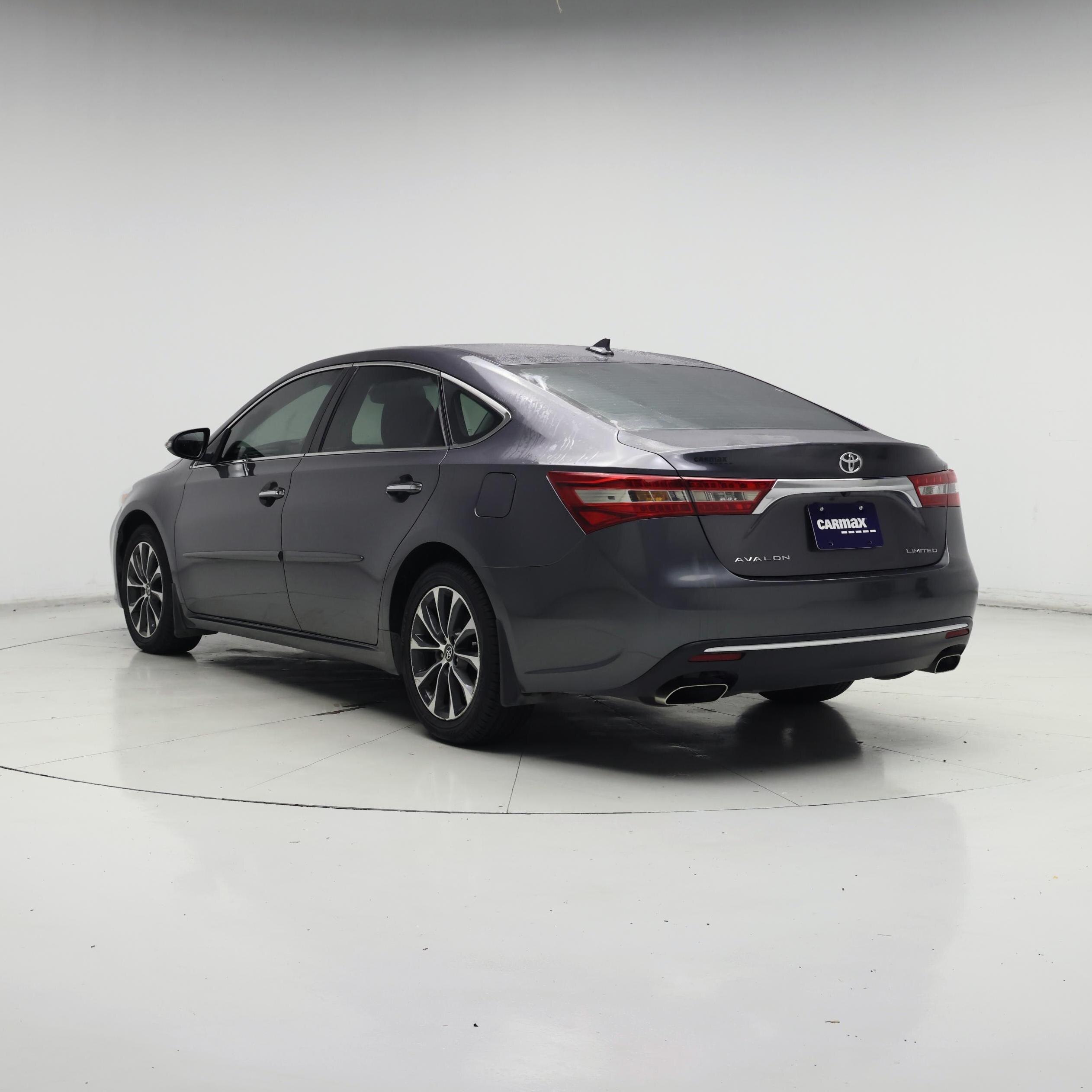 Thumbnail: 2016 Toyota Avalon - 2