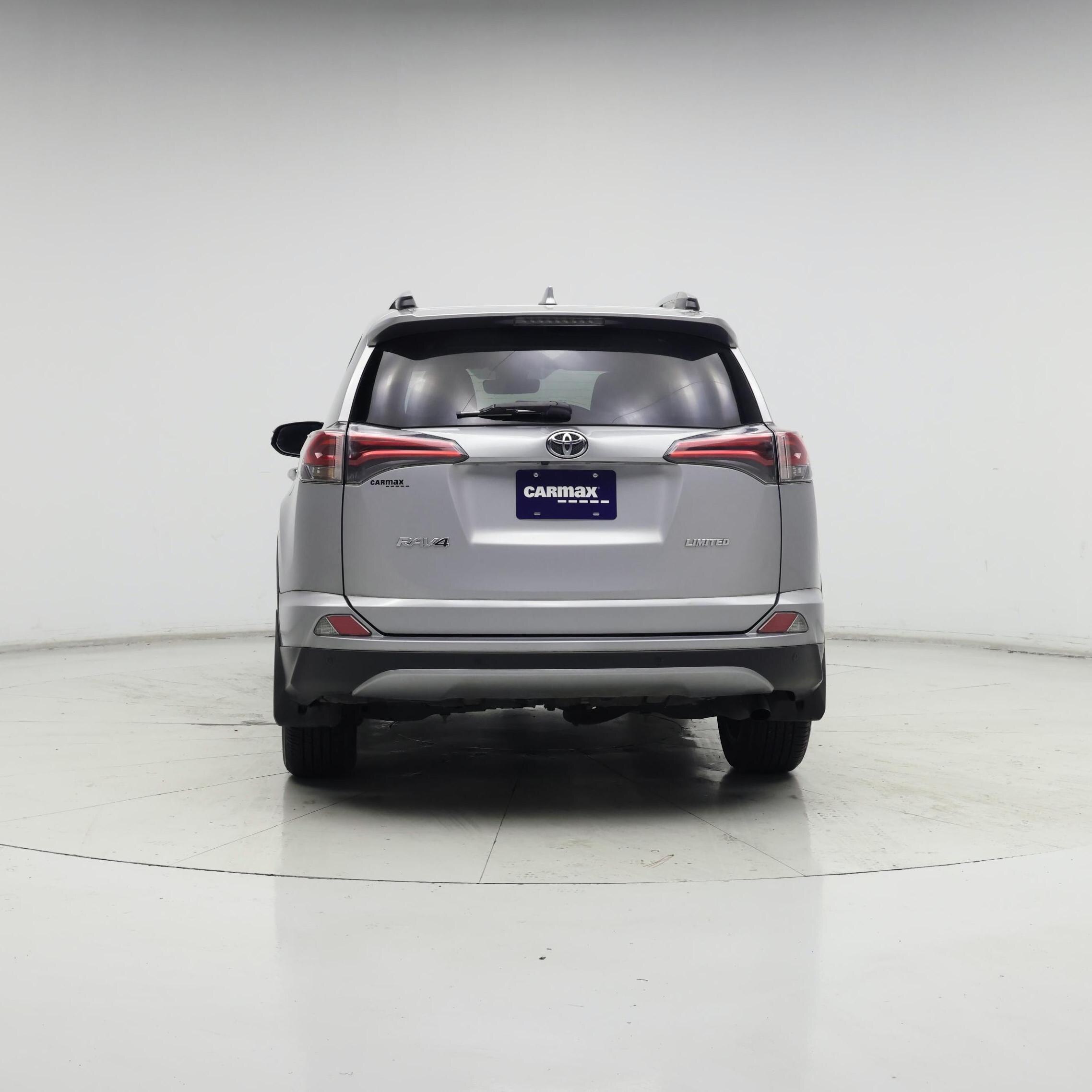 Thumbnail: 2018 Toyota RAV4 - 6