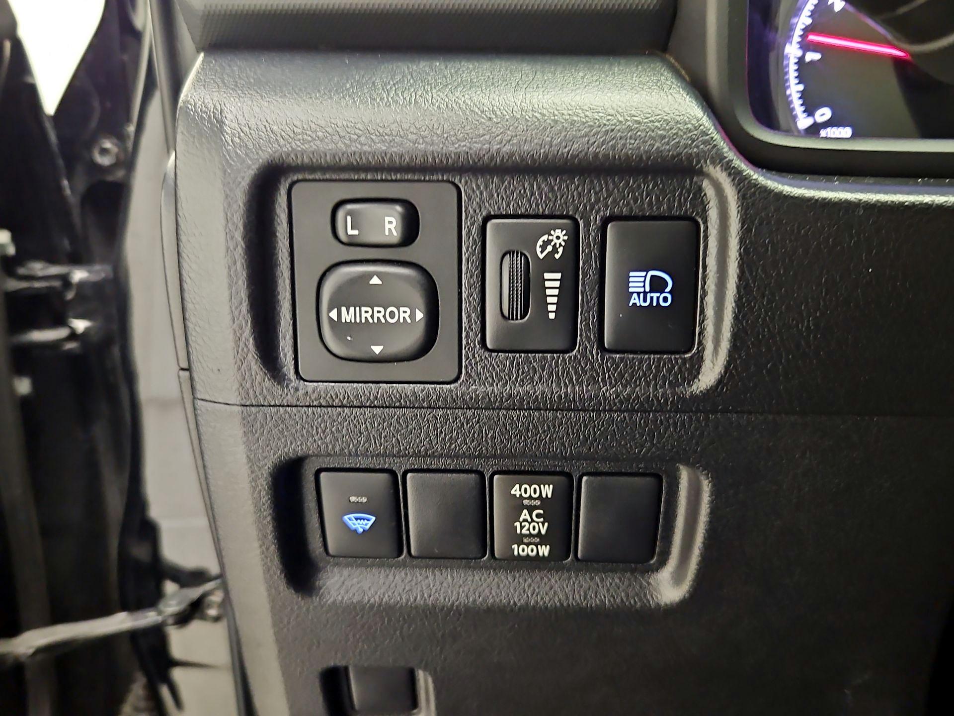 Thumbnail: 2021 Toyota 4Runner - 11