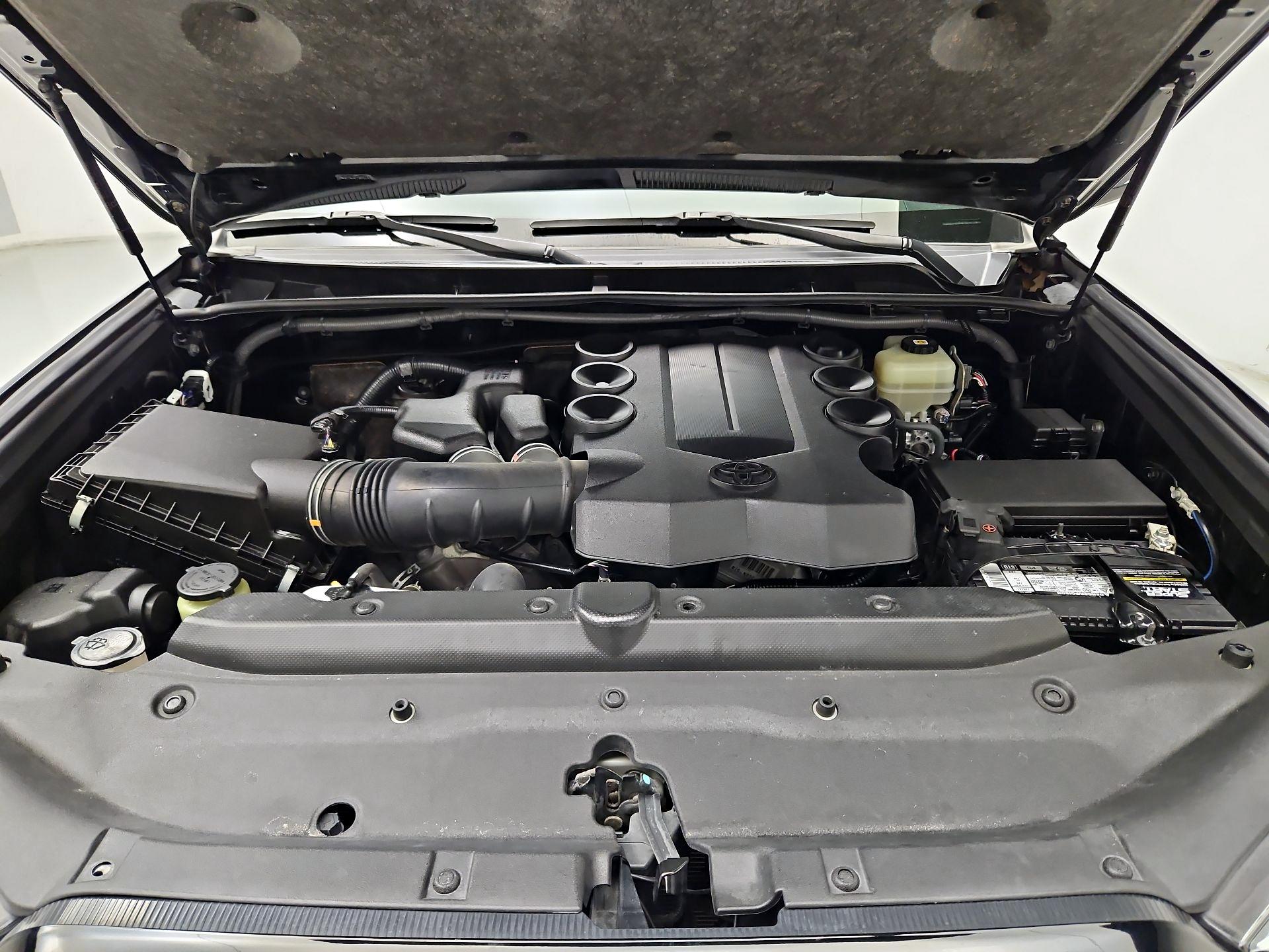 Thumbnail: 2021 Toyota 4Runner - 20