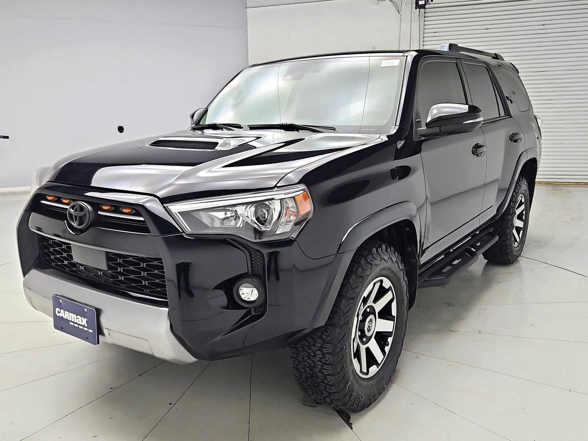 Thumbnail: 2021 Toyota 4Runner - 3