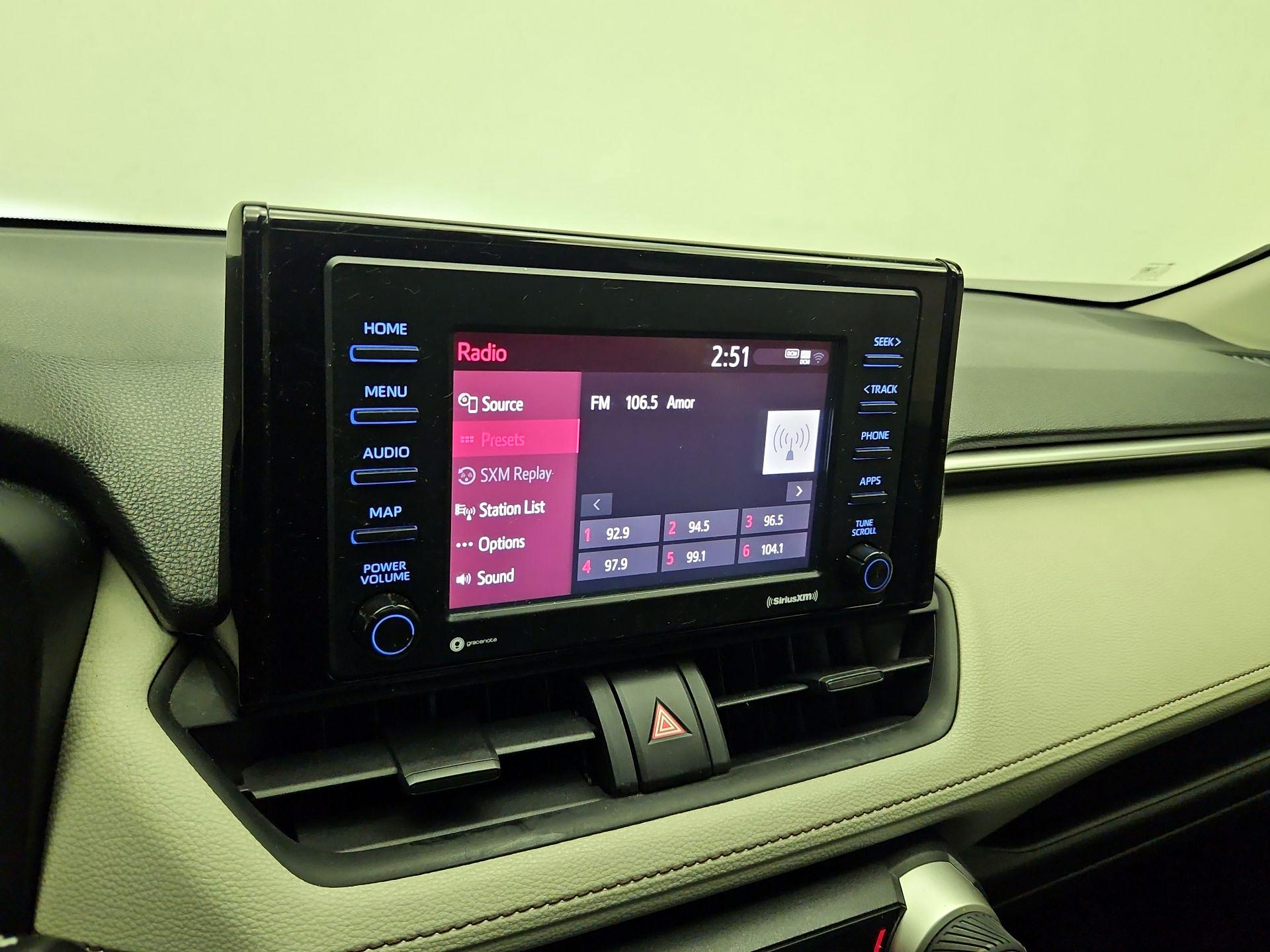 Thumbnail: 2020 Toyota RAV4 - 15