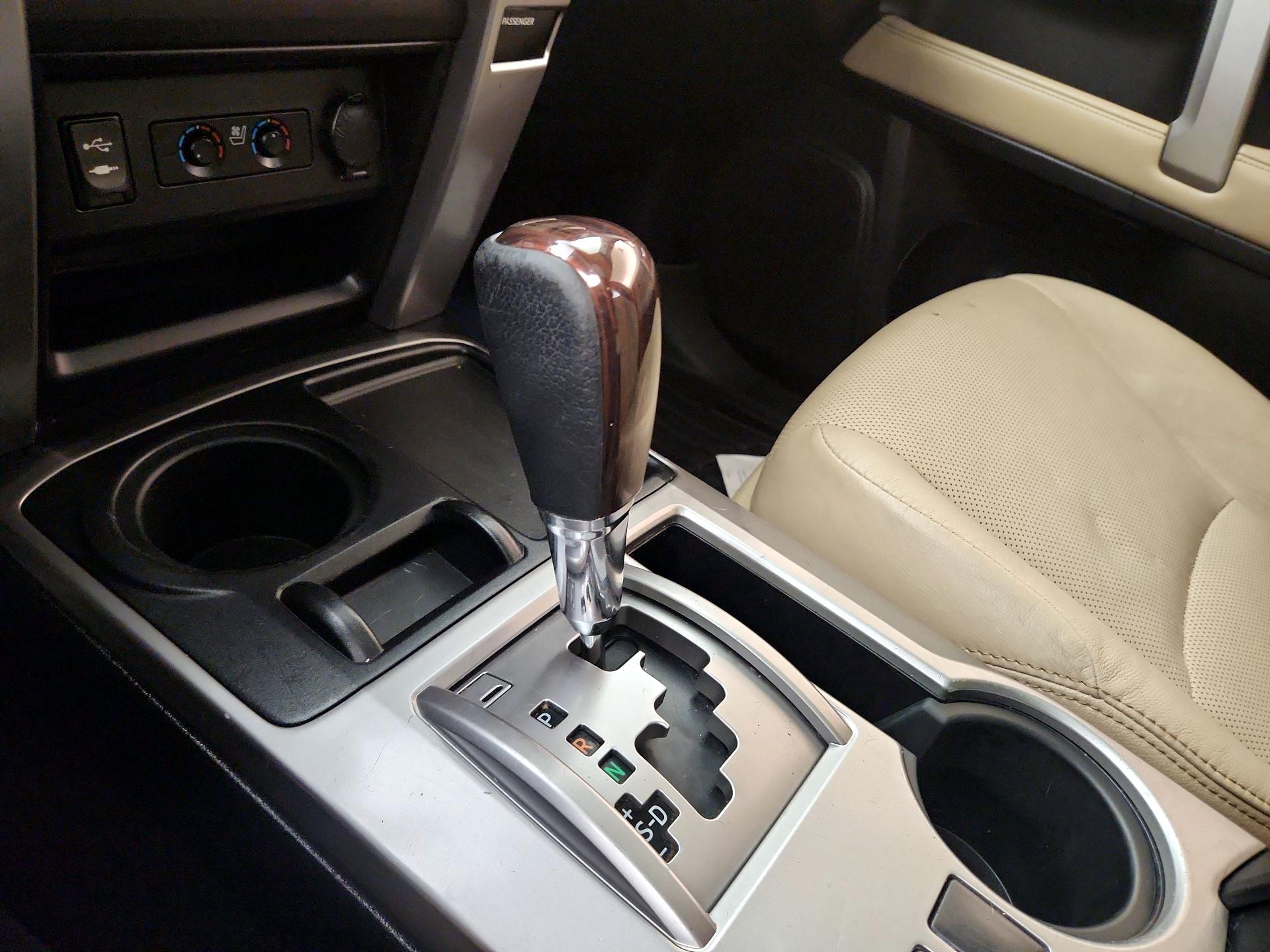 Thumbnail: 2015 Toyota 4Runner - 15