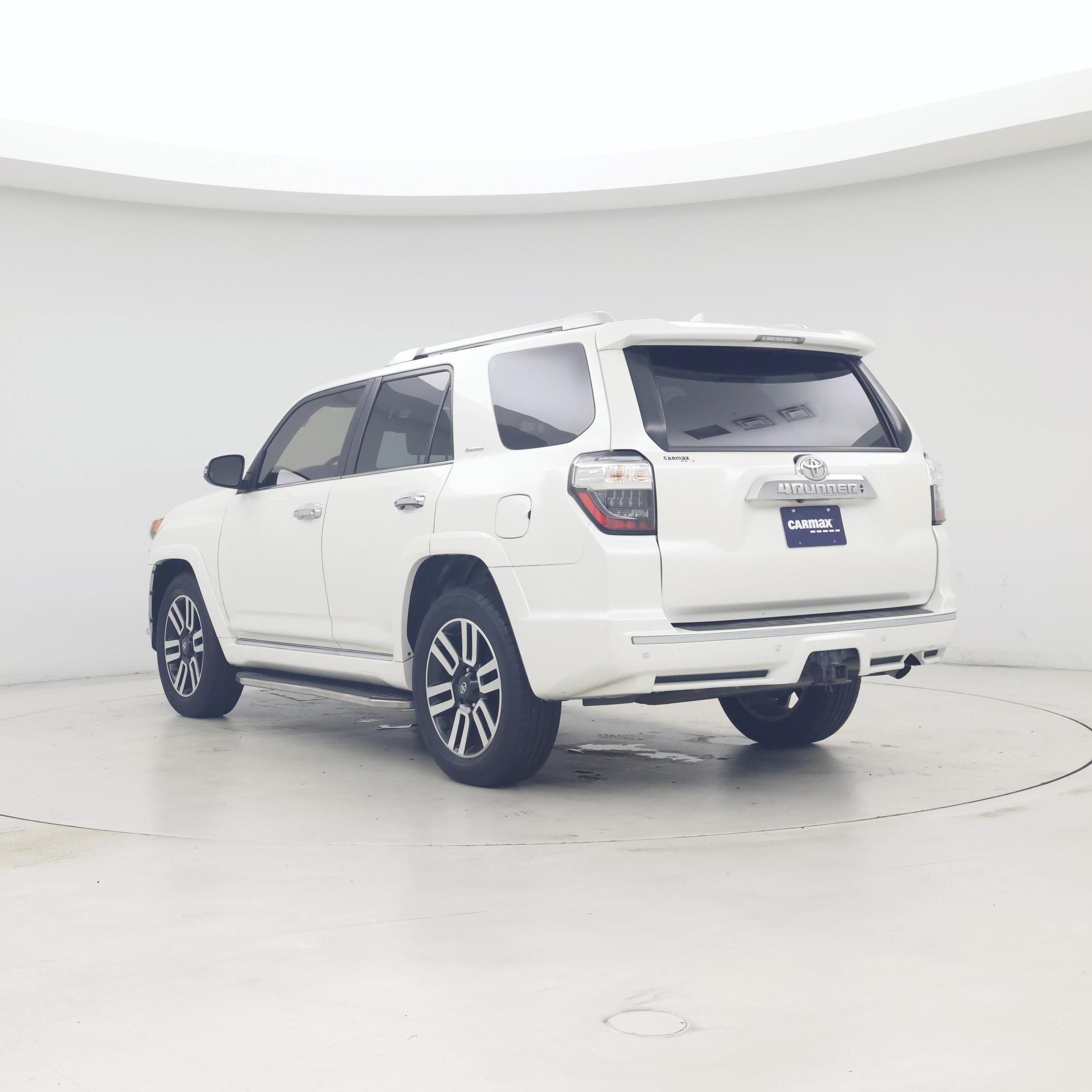Thumbnail: 2015 Toyota 4Runner - 2