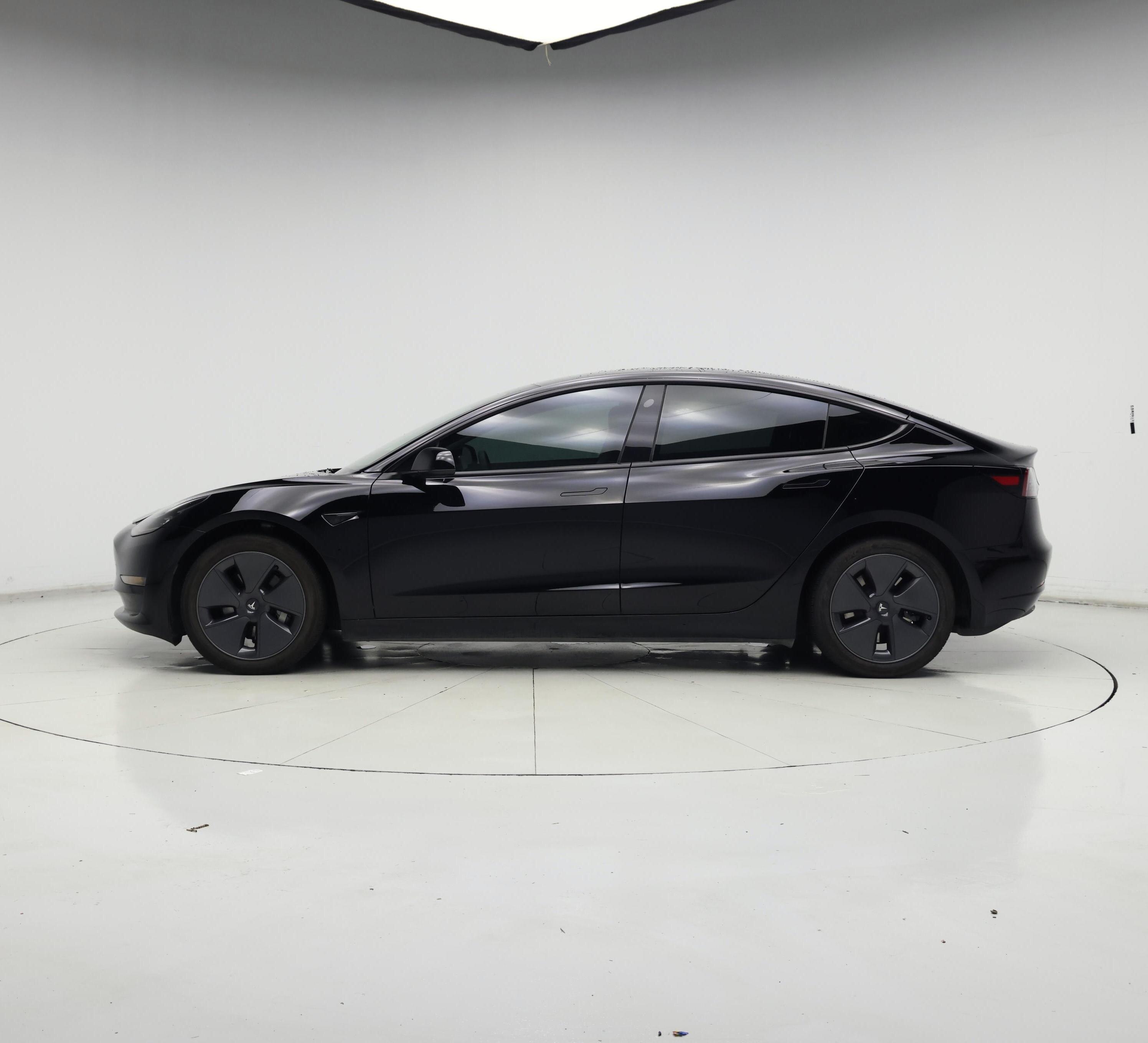 Thumbnail: 2023 Tesla Model 3 - 3
