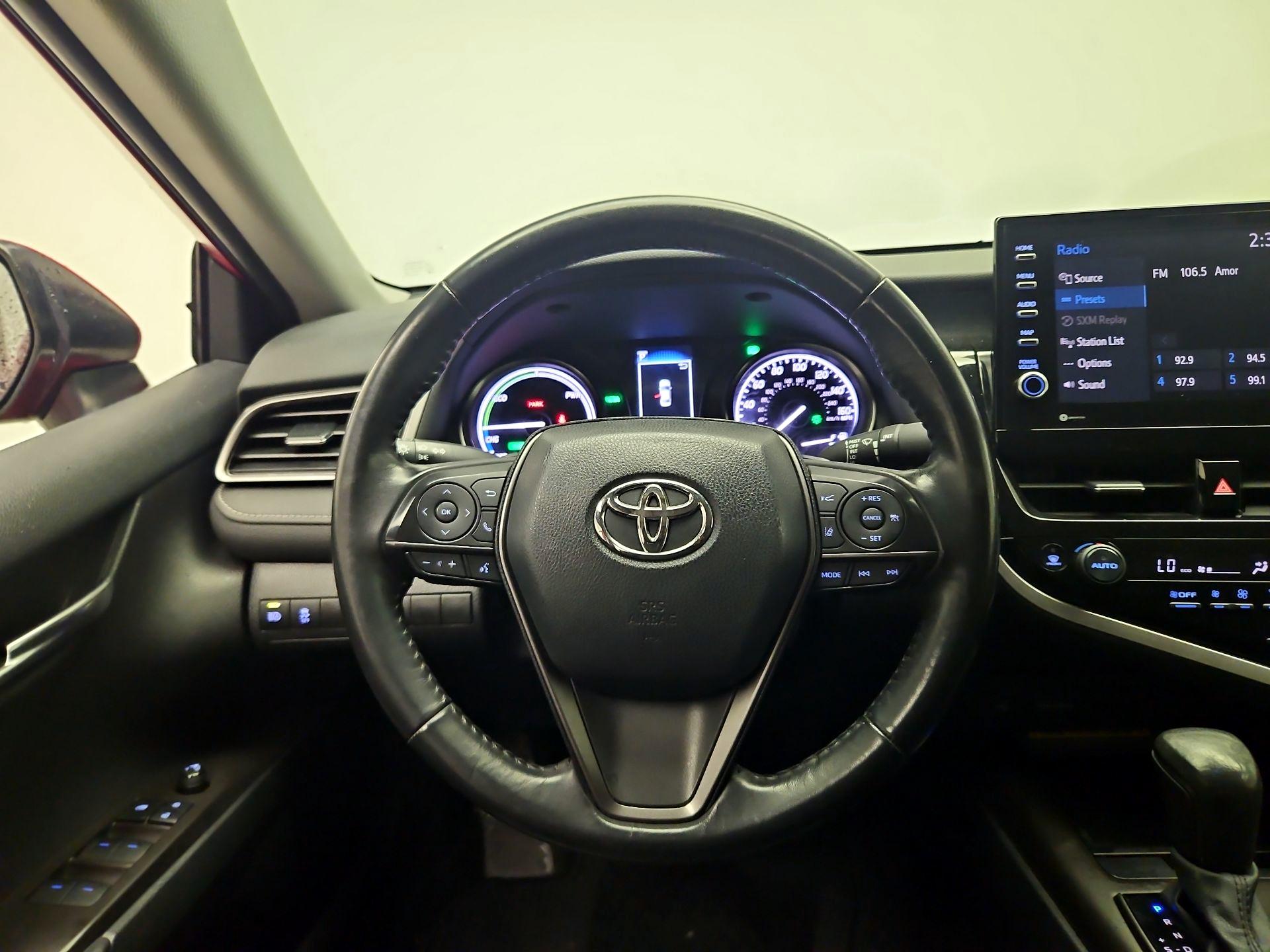 Thumbnail: 2021 Toyota Camry - 10