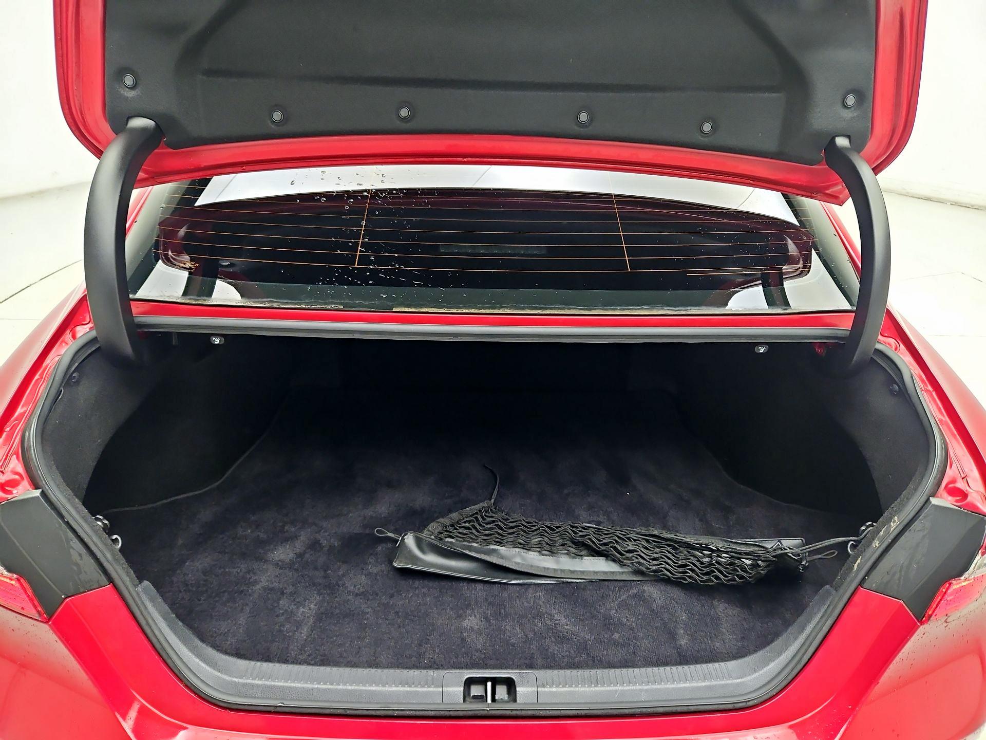 Thumbnail: 2021 Toyota Camry - 18