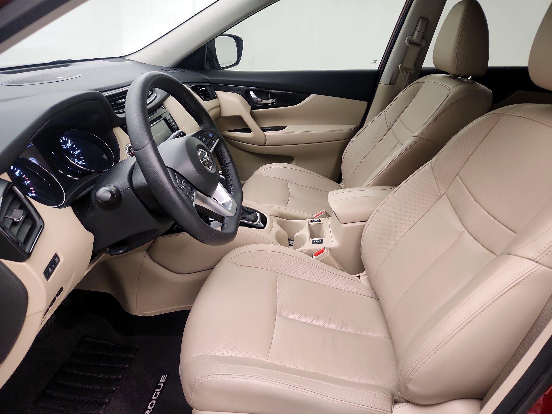 Thumbnail: 2019 Nissan Rogue - 11