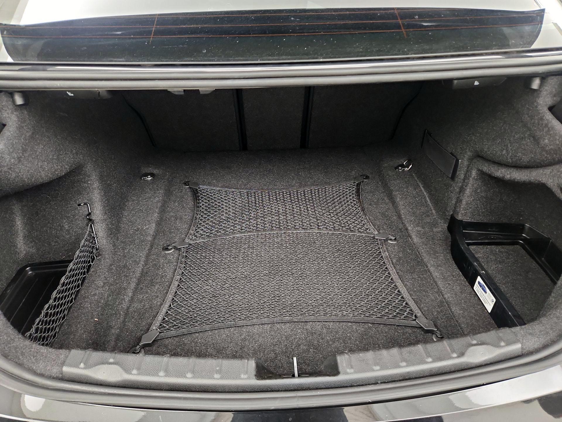 Thumbnail: 2016 BMW 3 Series - 19