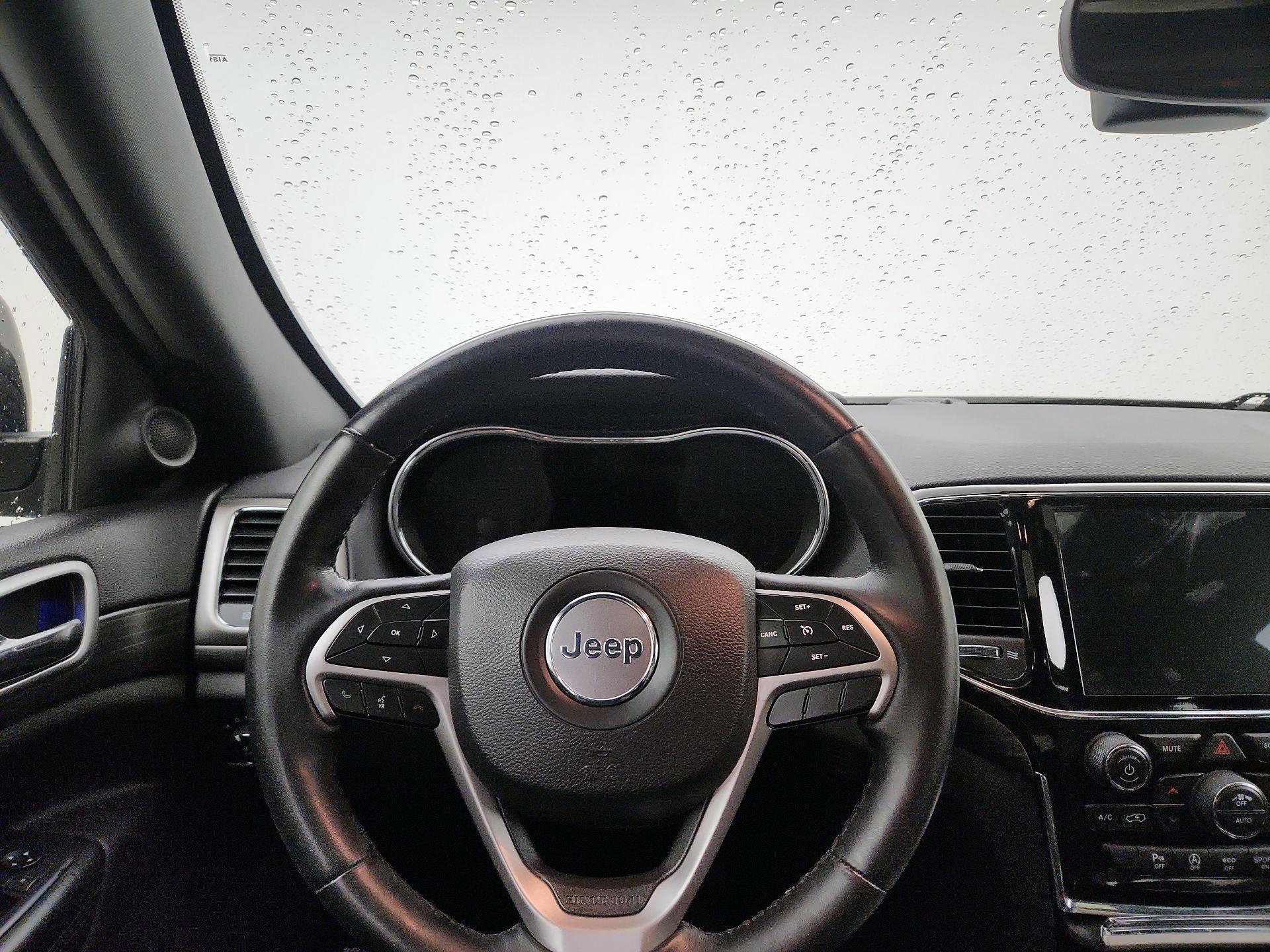 Thumbnail: 2019 Jeep Grand Cherokee - 10