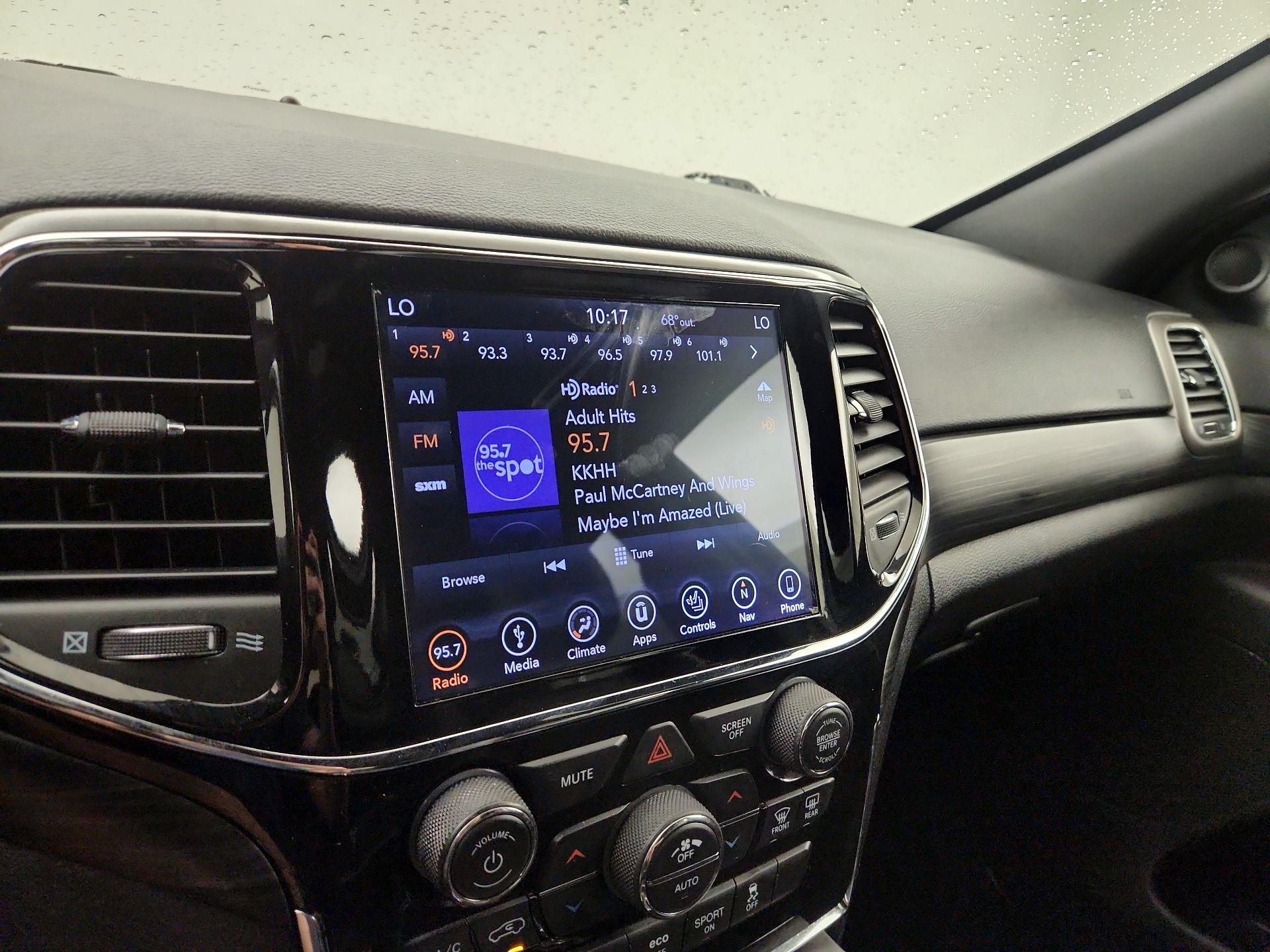 Thumbnail: 2019 Jeep Grand Cherokee - 16