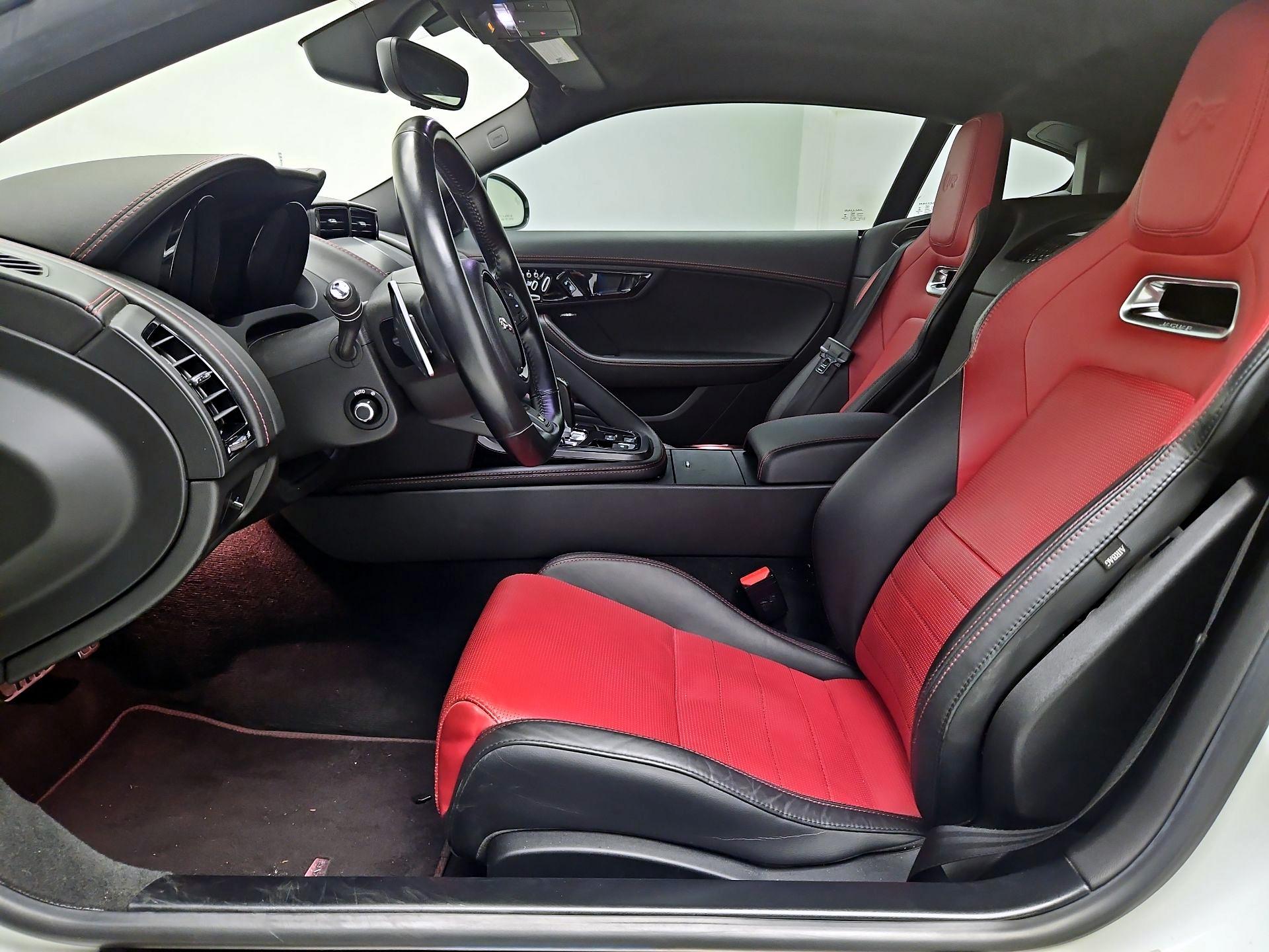 Thumbnail: 2018 Jaguar F-Type - 11