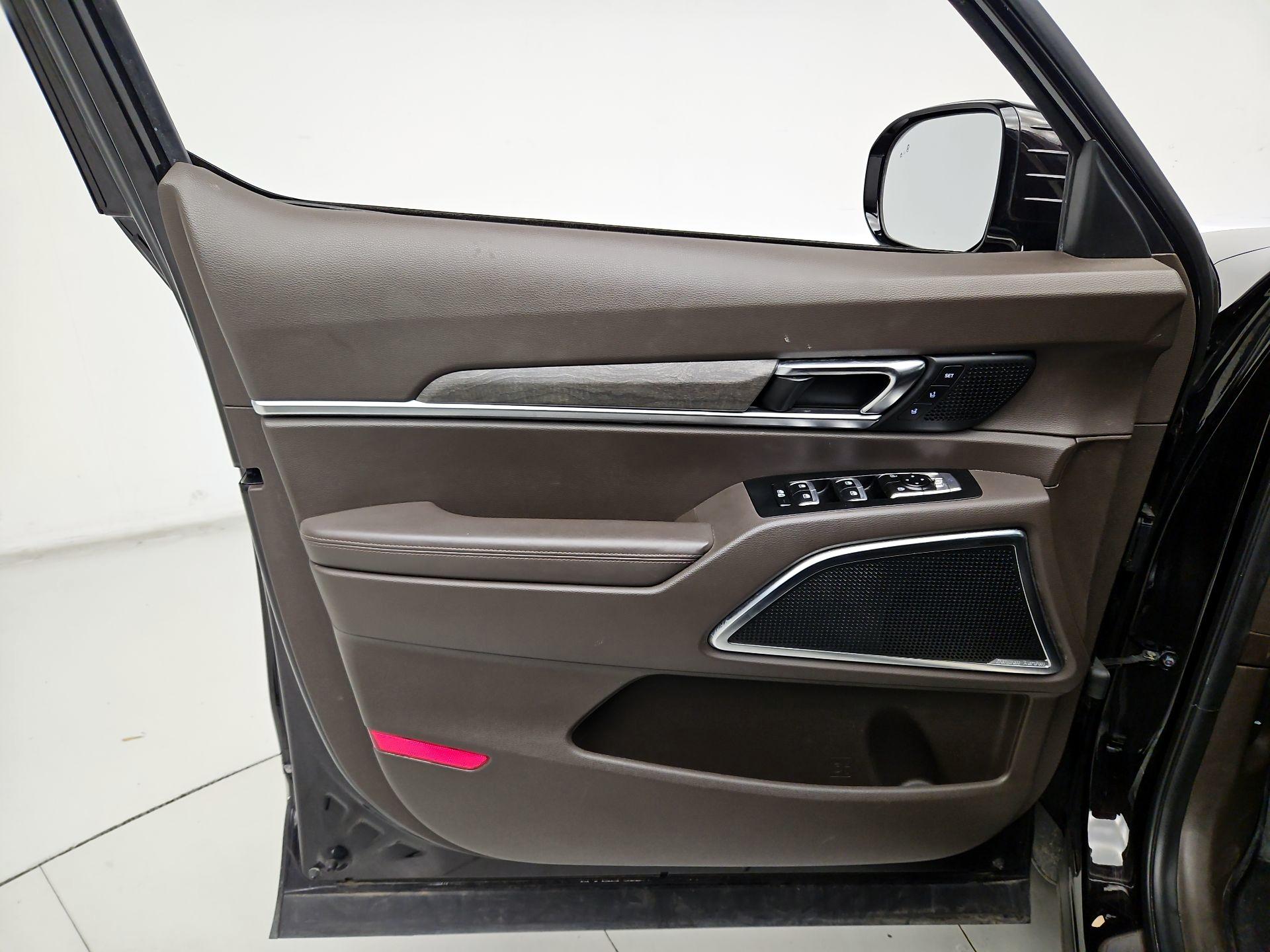 Thumbnail: 2021 Kia Telluride - 12