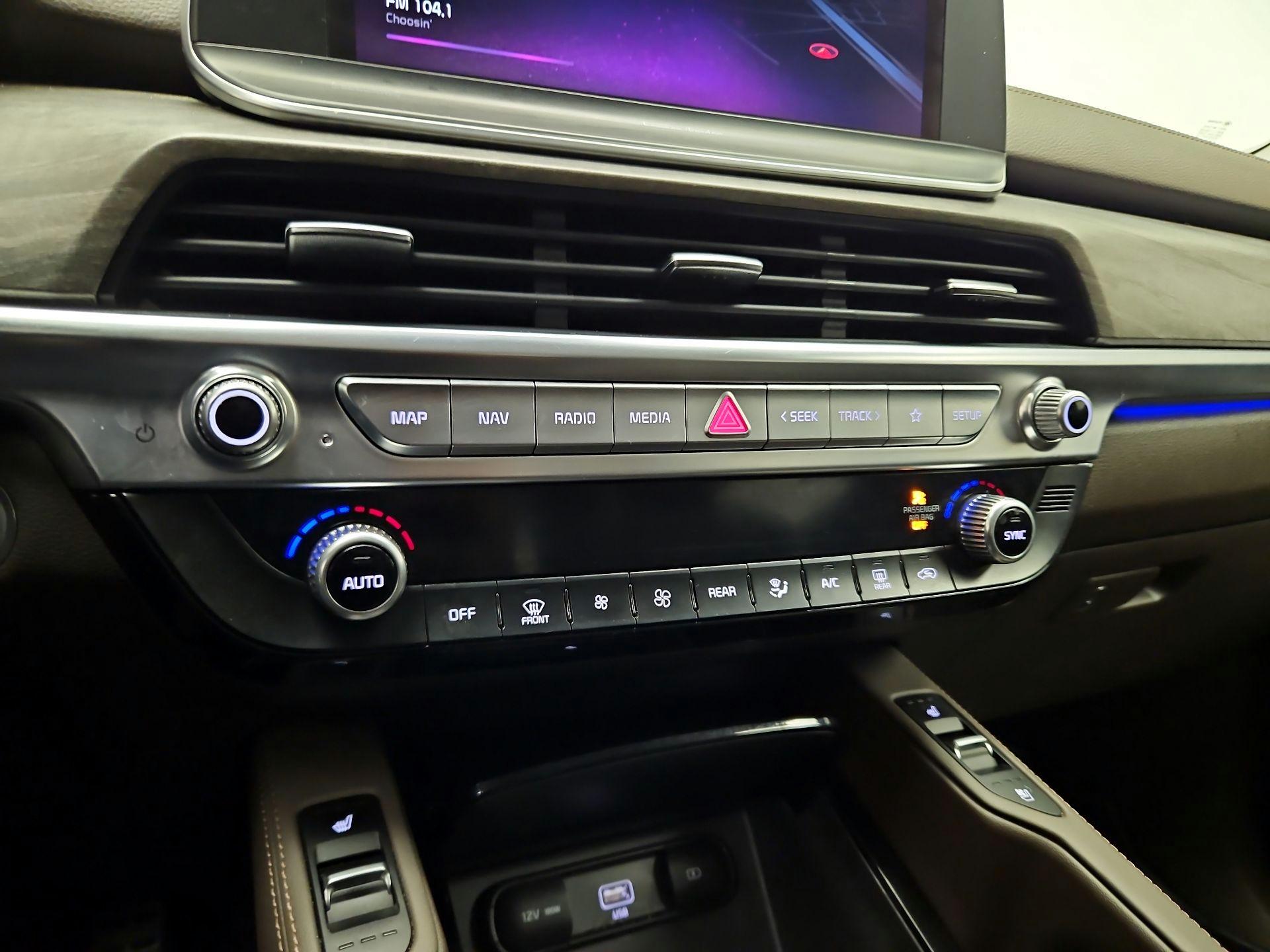 Thumbnail: 2021 Kia Telluride - 15