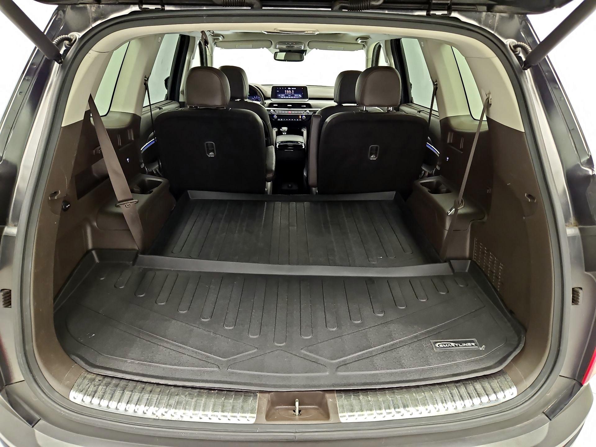 Thumbnail: 2021 Kia Telluride - 18