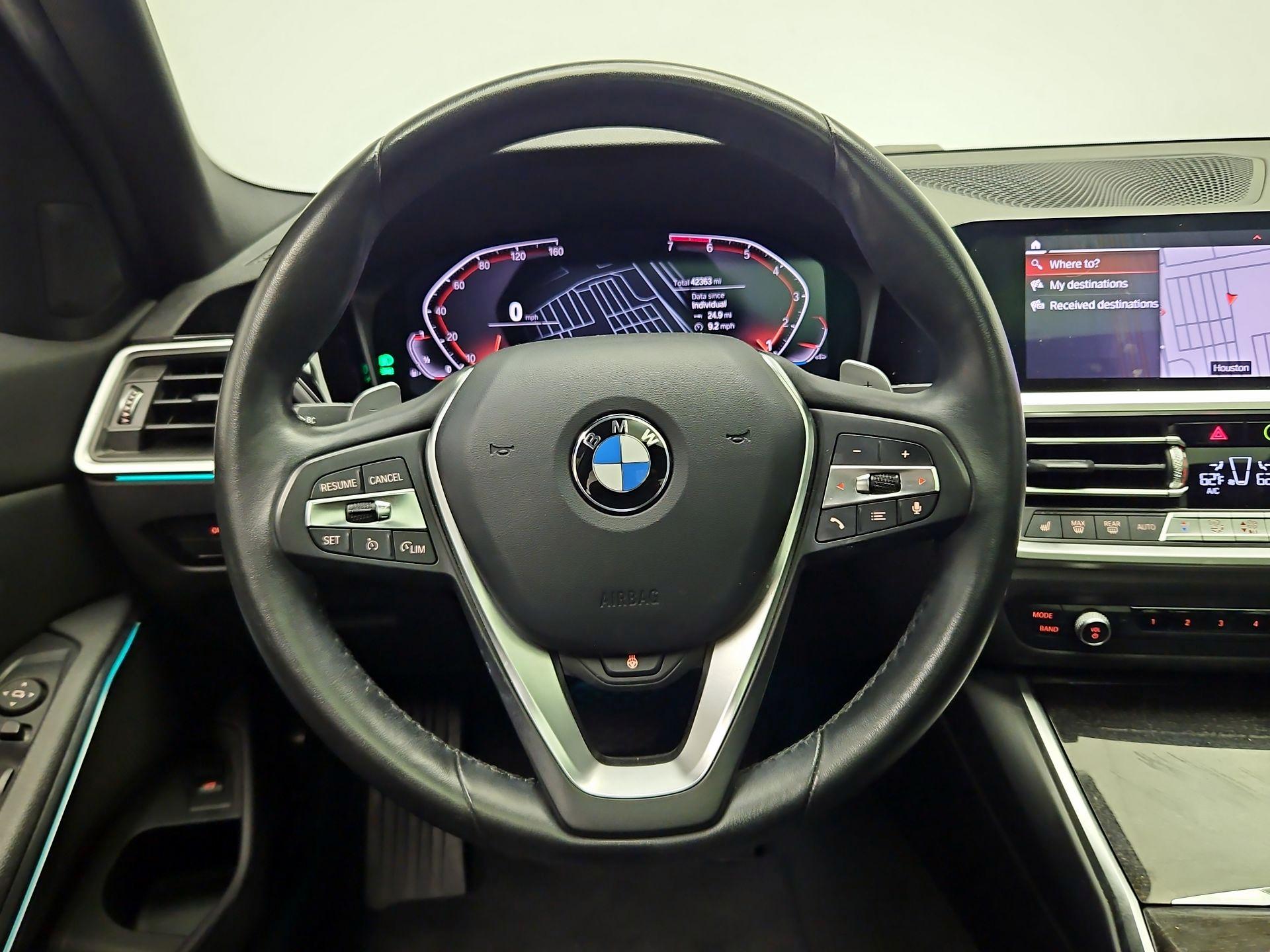 Thumbnail: 2021 BMW 3 Series - 10