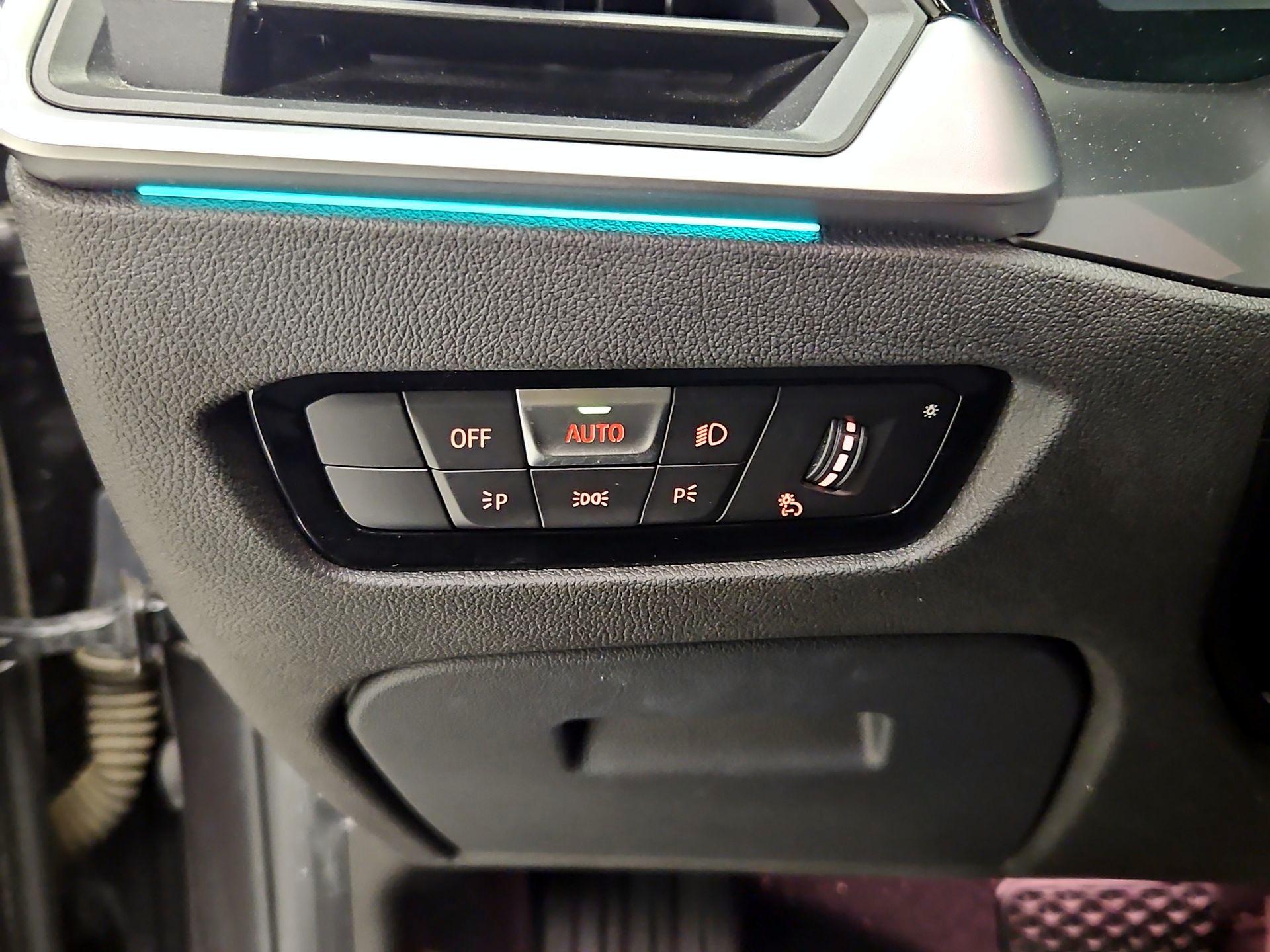 Thumbnail: 2021 BMW 3 Series - 13