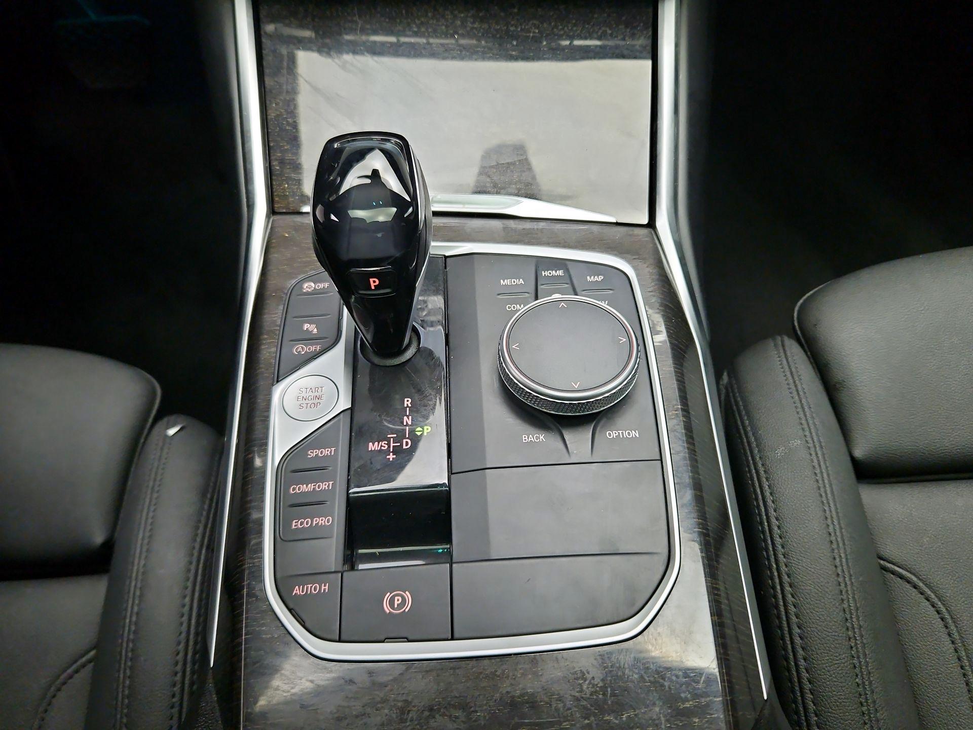 Thumbnail: 2021 BMW 3 Series - 18