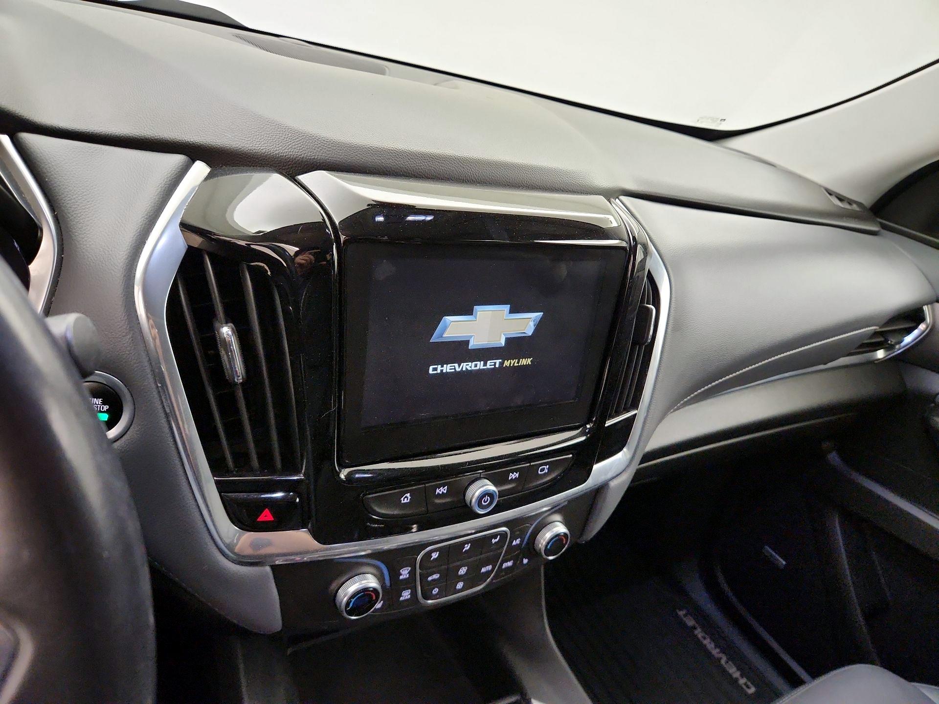 Thumbnail: 2018 Chevrolet Traverse - 13