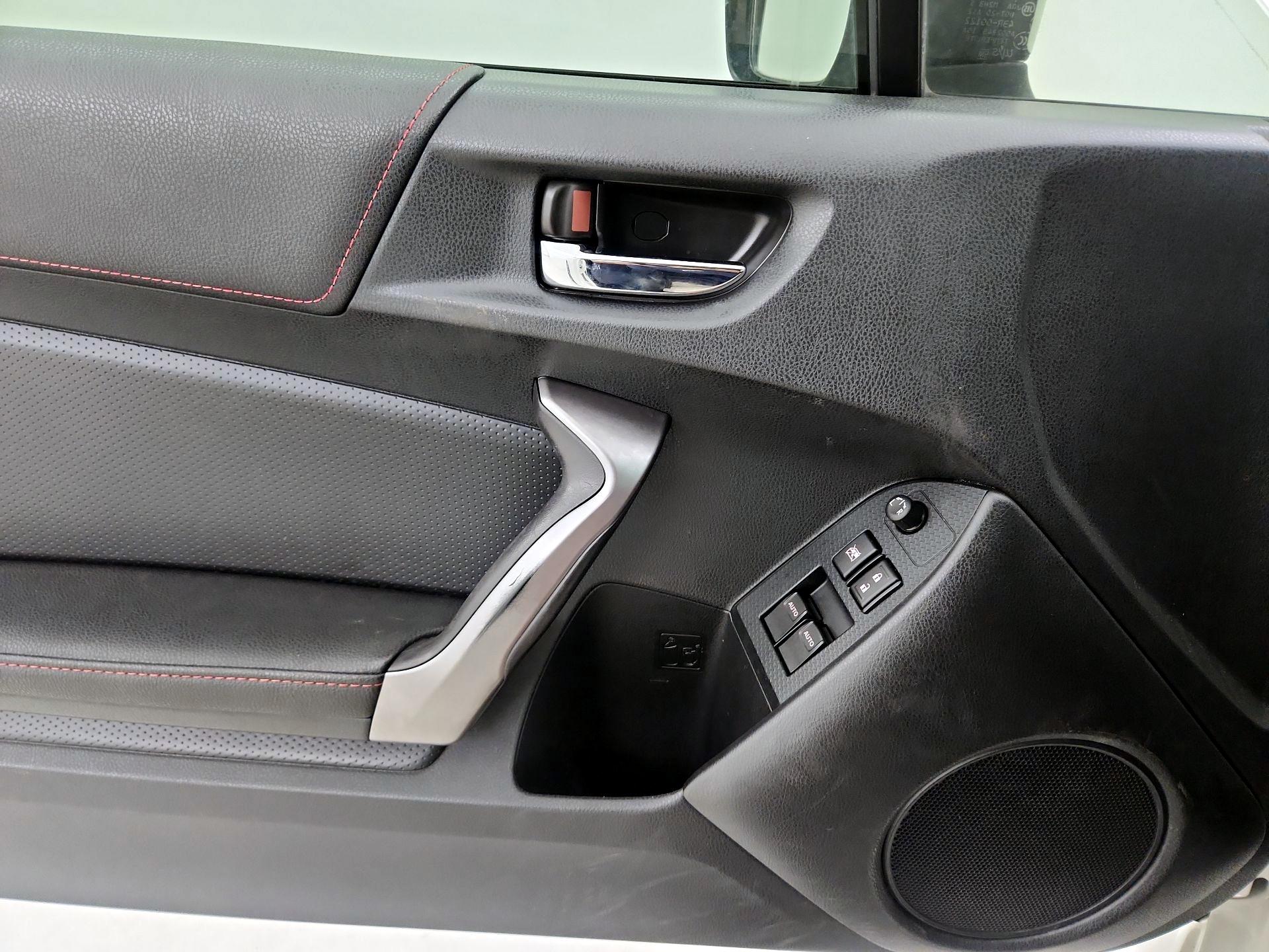 Thumbnail: 2015 Subaru BRZ - 12