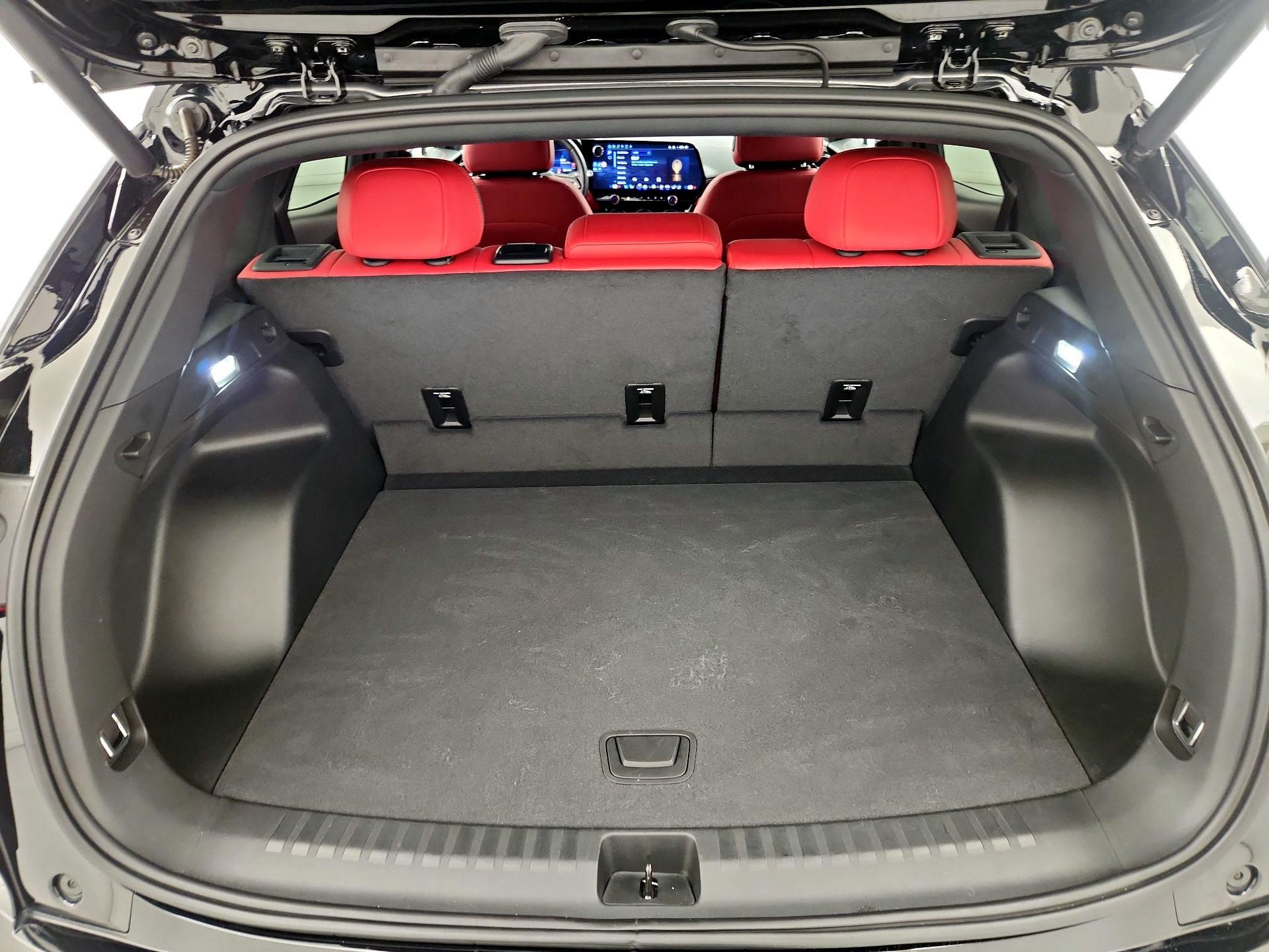 Thumbnail: 2024 Chevrolet Blazer EV - 20